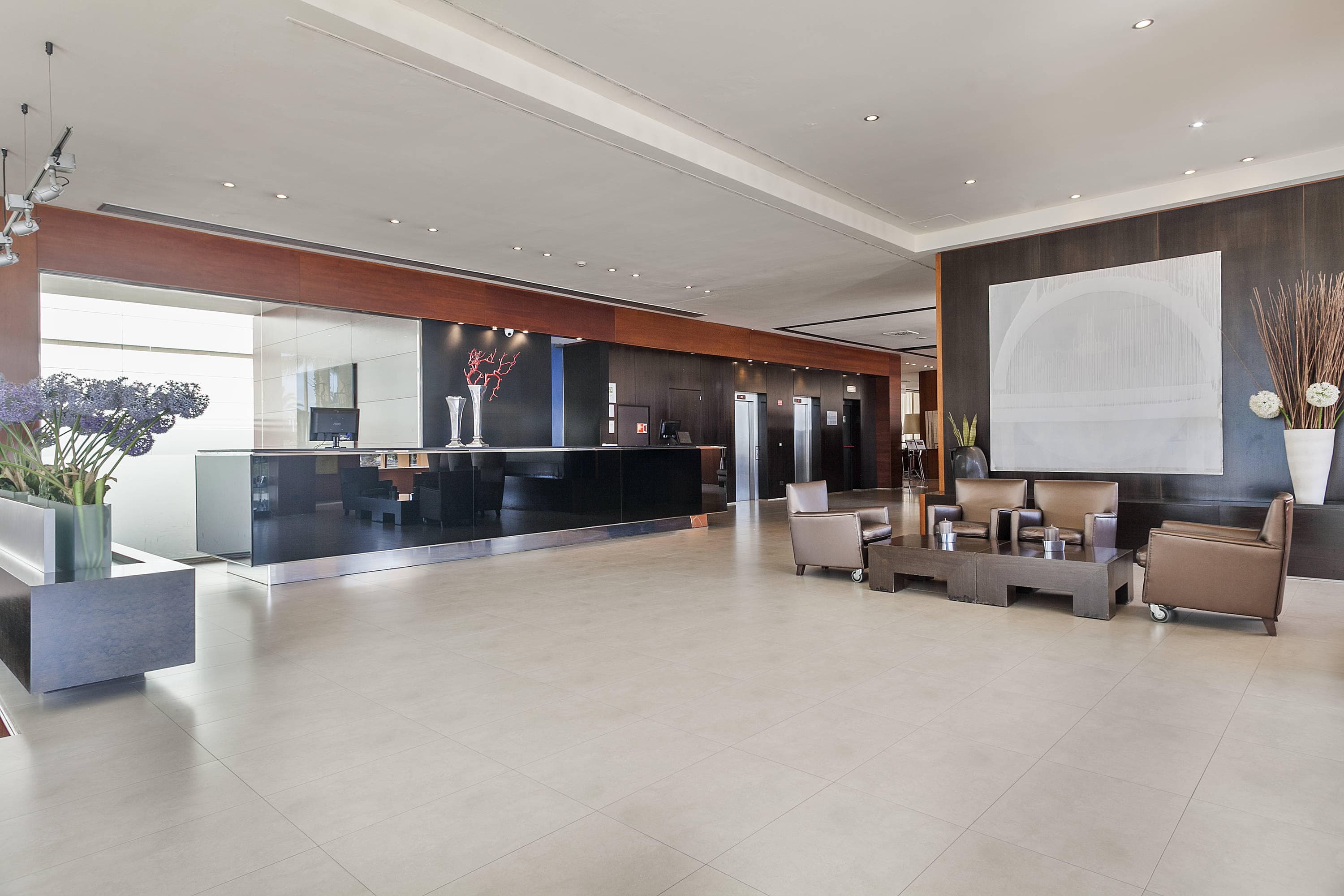 Hotel Front Maritim Ansicht 9