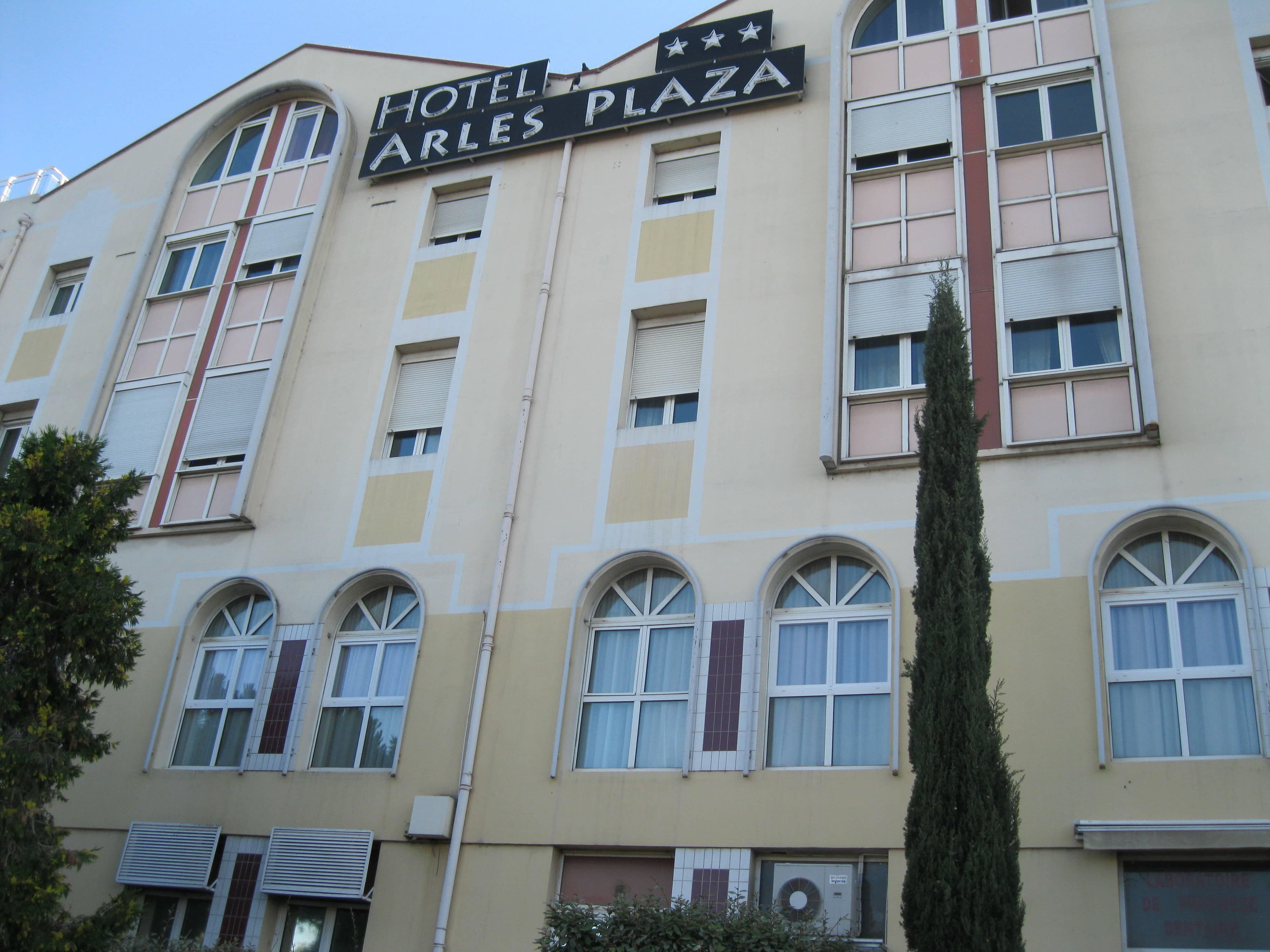 Hotel Arles Plaza