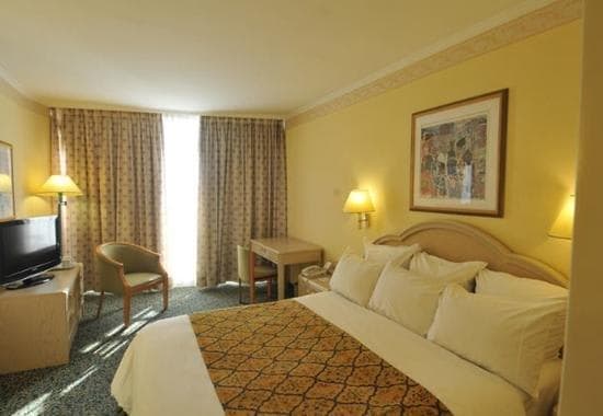 Hotel Renaissance Tel Aviv Ansicht 3
