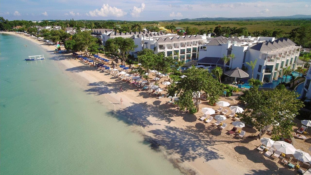 Azul Beach Resort Negril by Karisma Ansicht 2