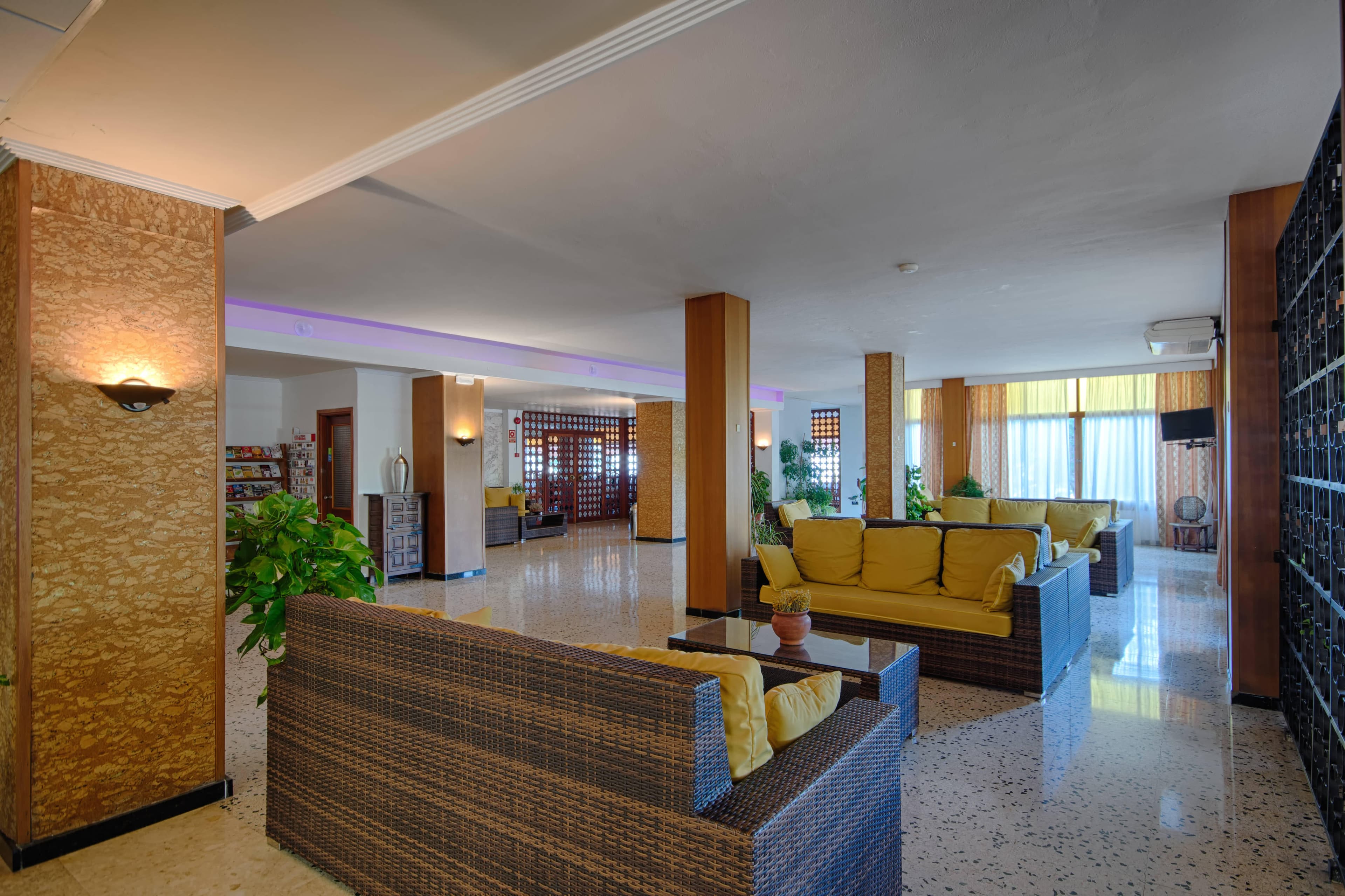 Hotel Abrat Ansicht 9