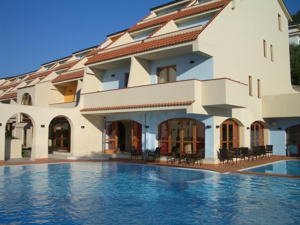 Tropis Hotel Ansicht 3