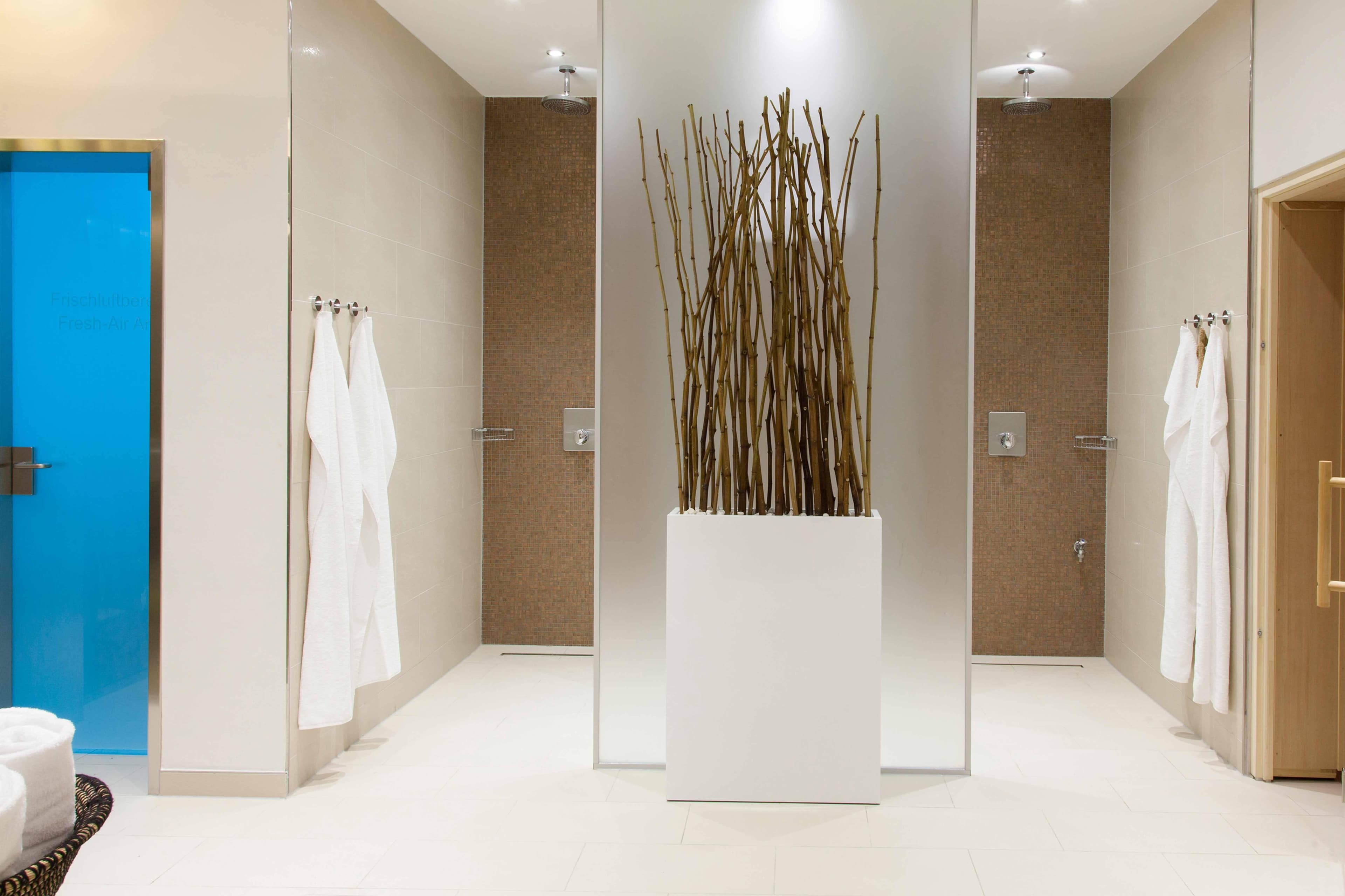 Crowne Plaza Berlin City Centre Ku'damm Ansicht 9