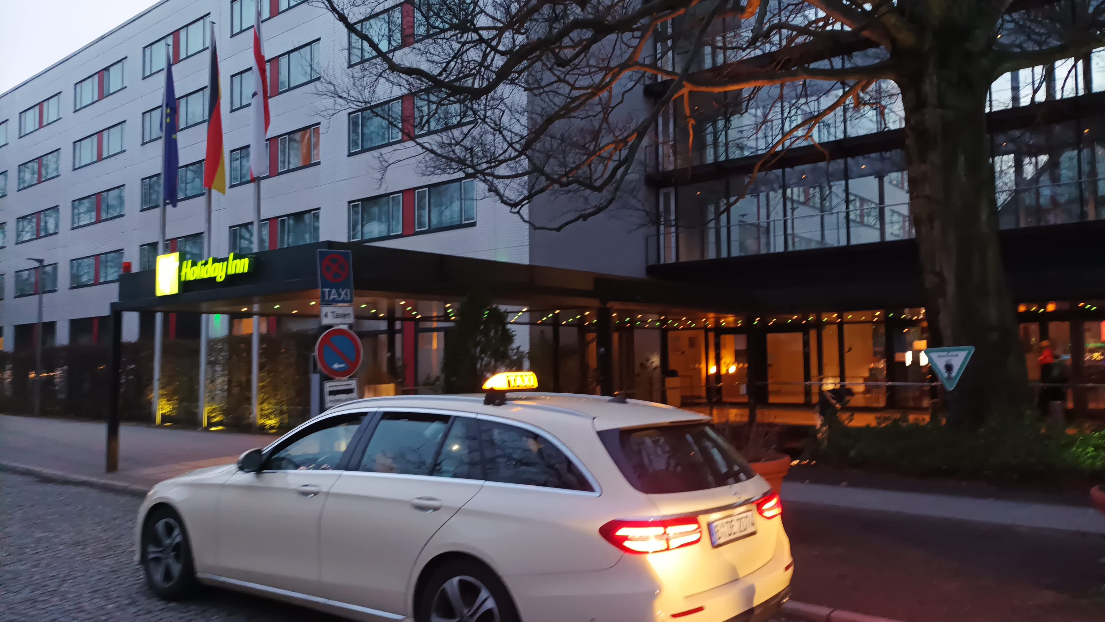 Holiday Inn Hotel Berlin - City West Ansicht 3