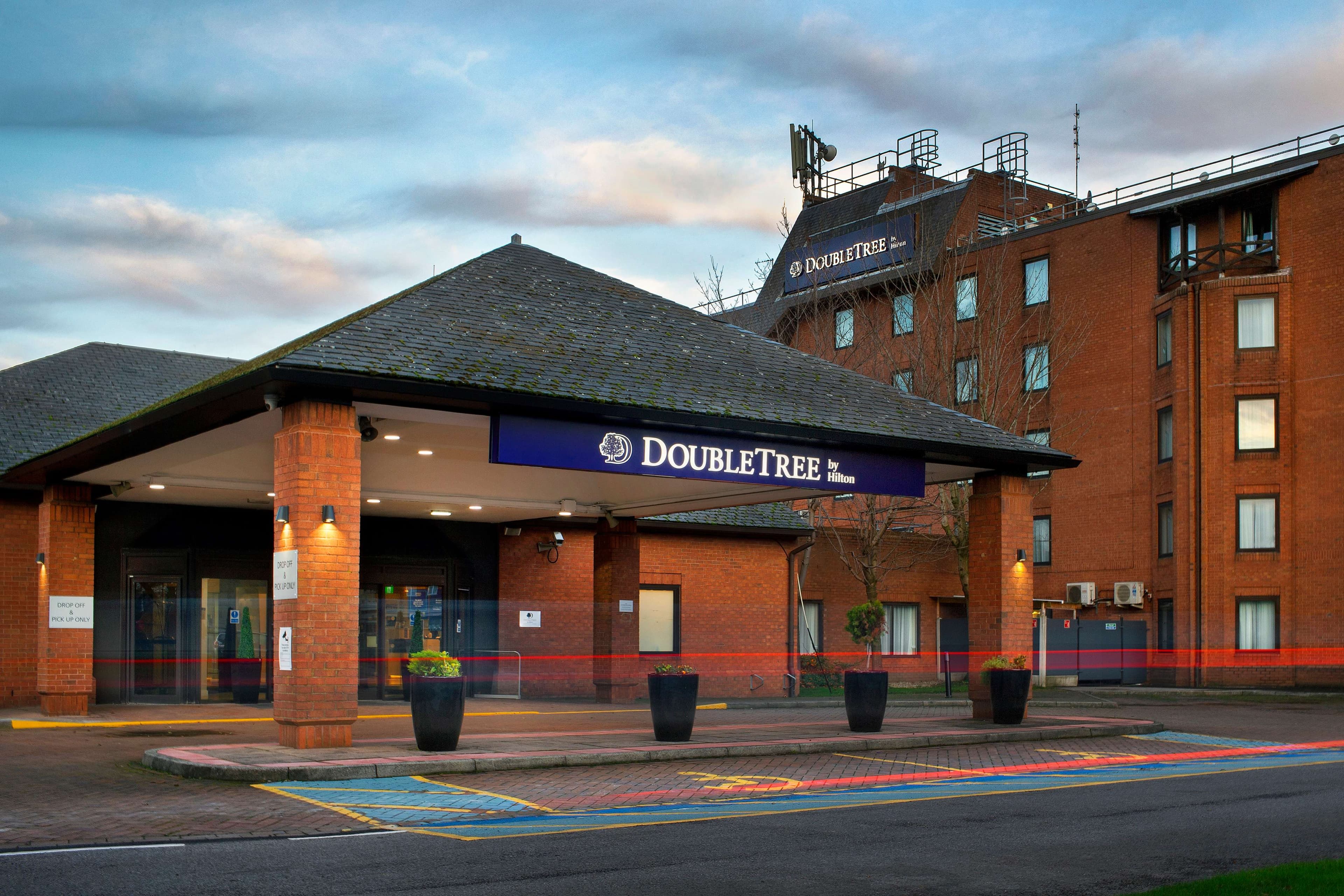 DoubleTree by Hilton Manchester Airport Ansicht 2