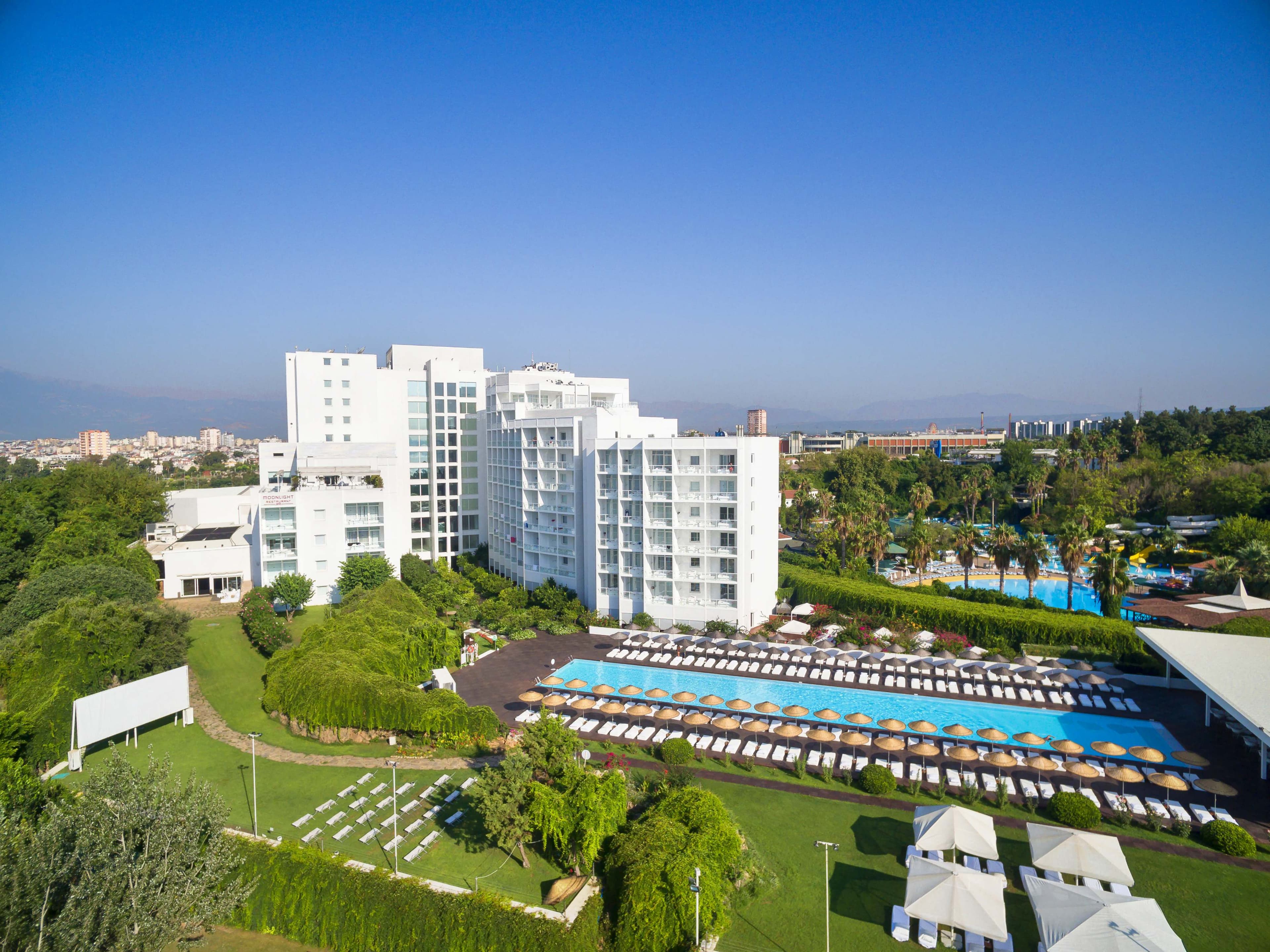 Hotel SU & Aqualand Ansicht 3