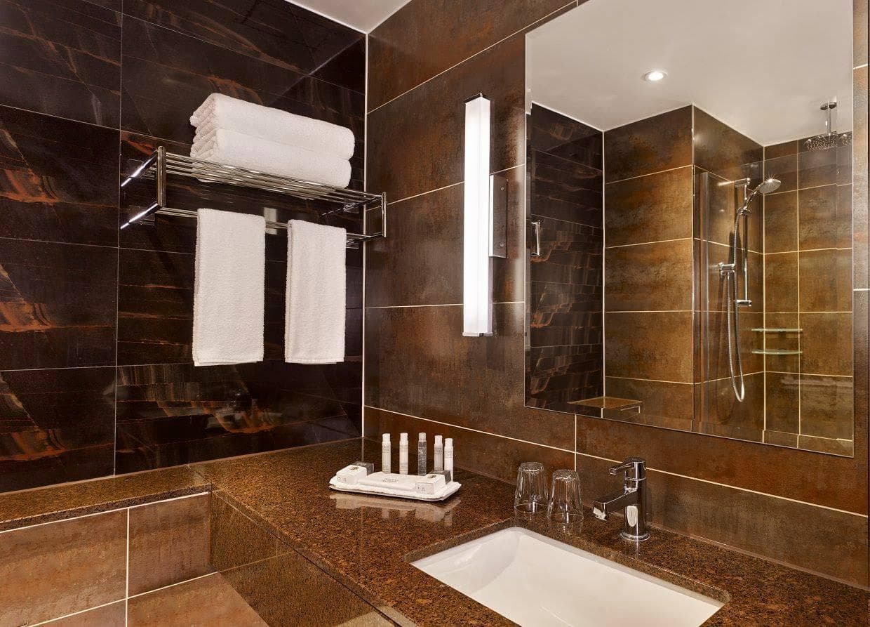 DoubleTree by Hilton Hotel Woking Ansicht 3
