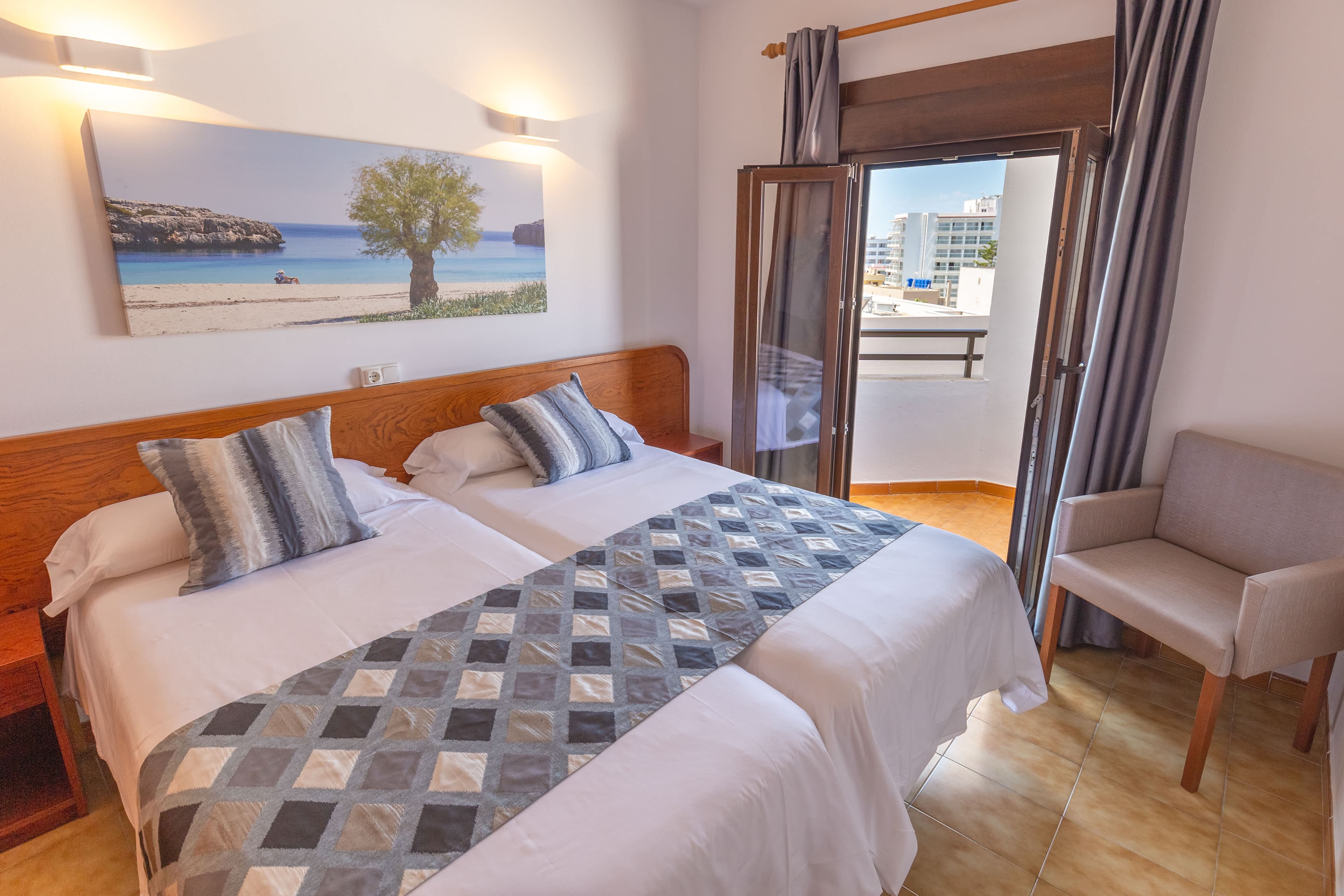 R2 Cala Millor Beach Apartment Ansicht 5