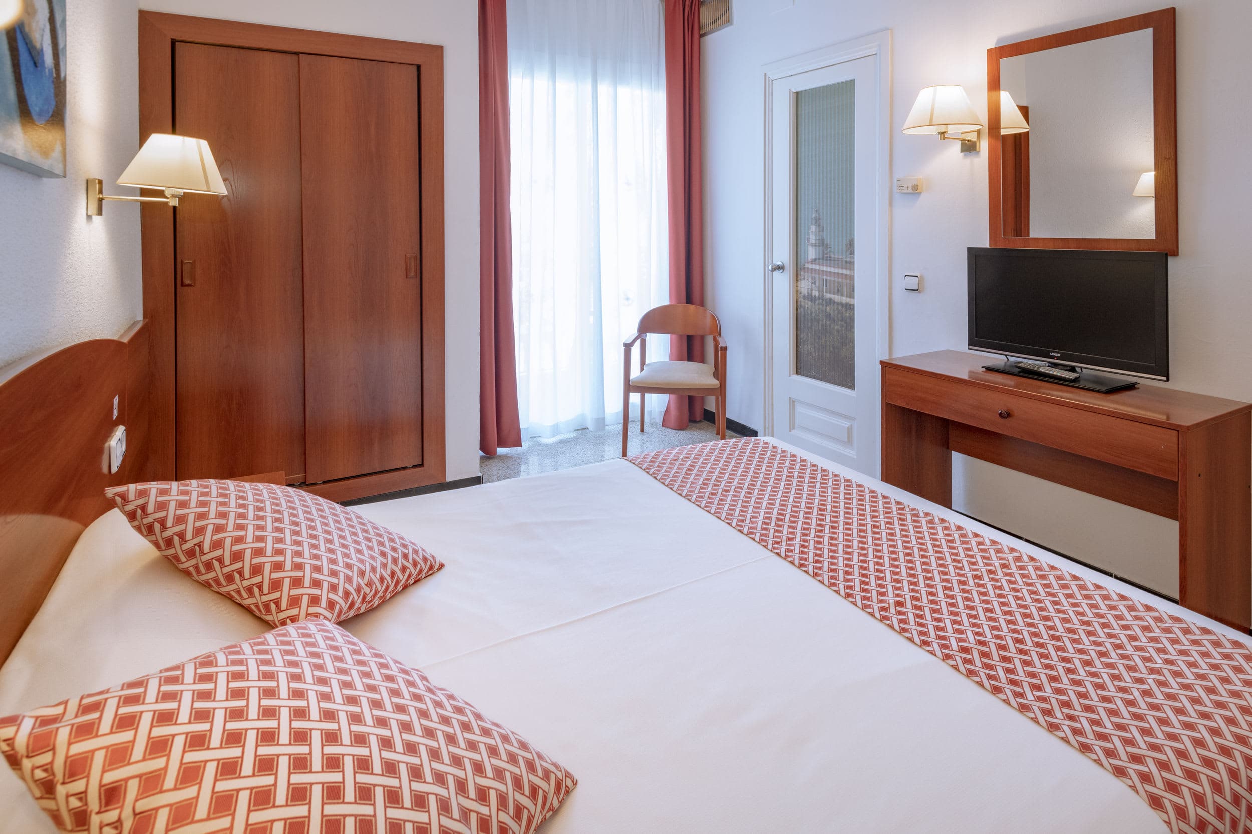 GHT Balmes Hotel, Aparthotel & SPLASH Ansicht 5