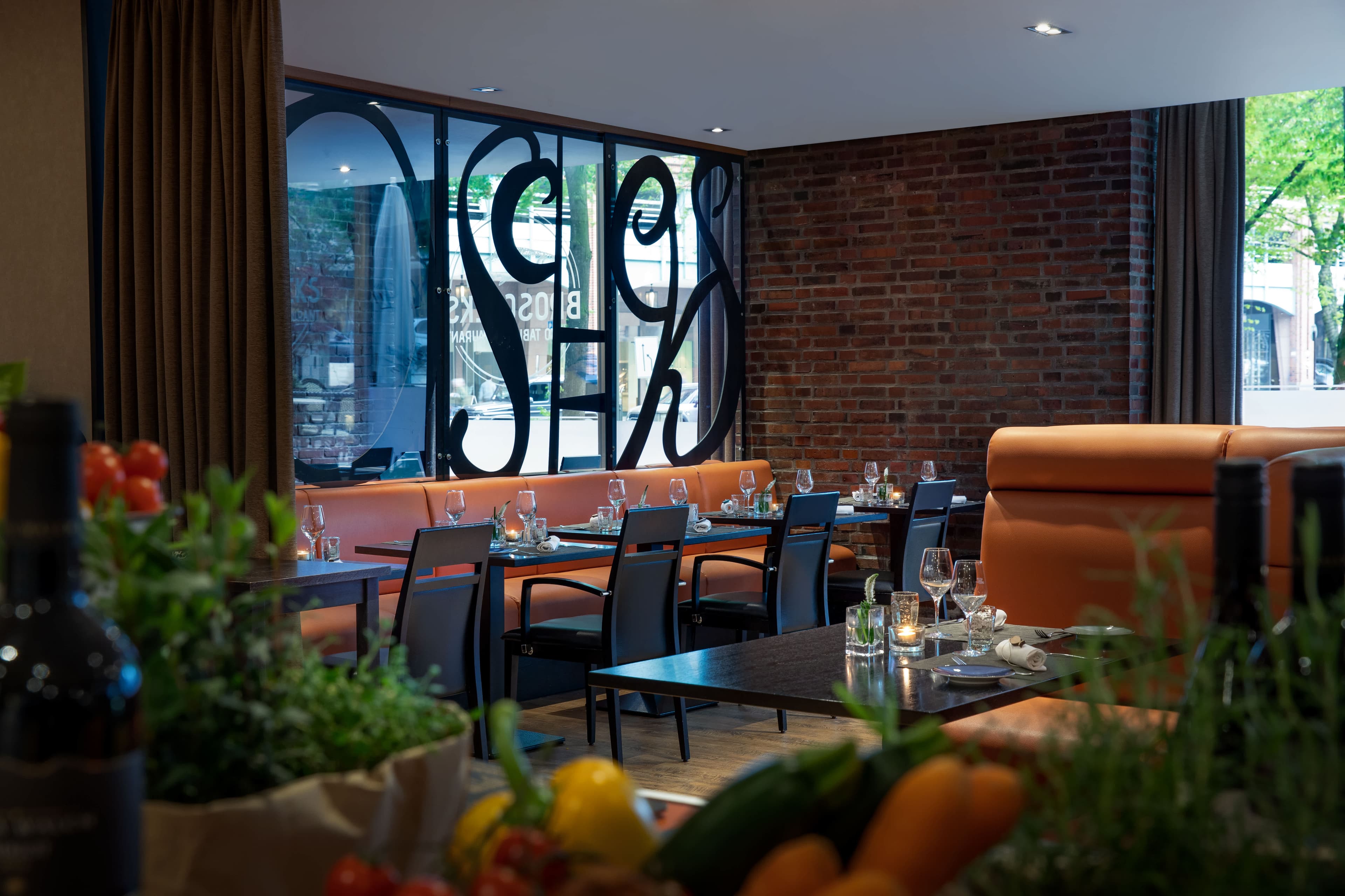 Renaissance Hamburg Hotel Ansicht 9