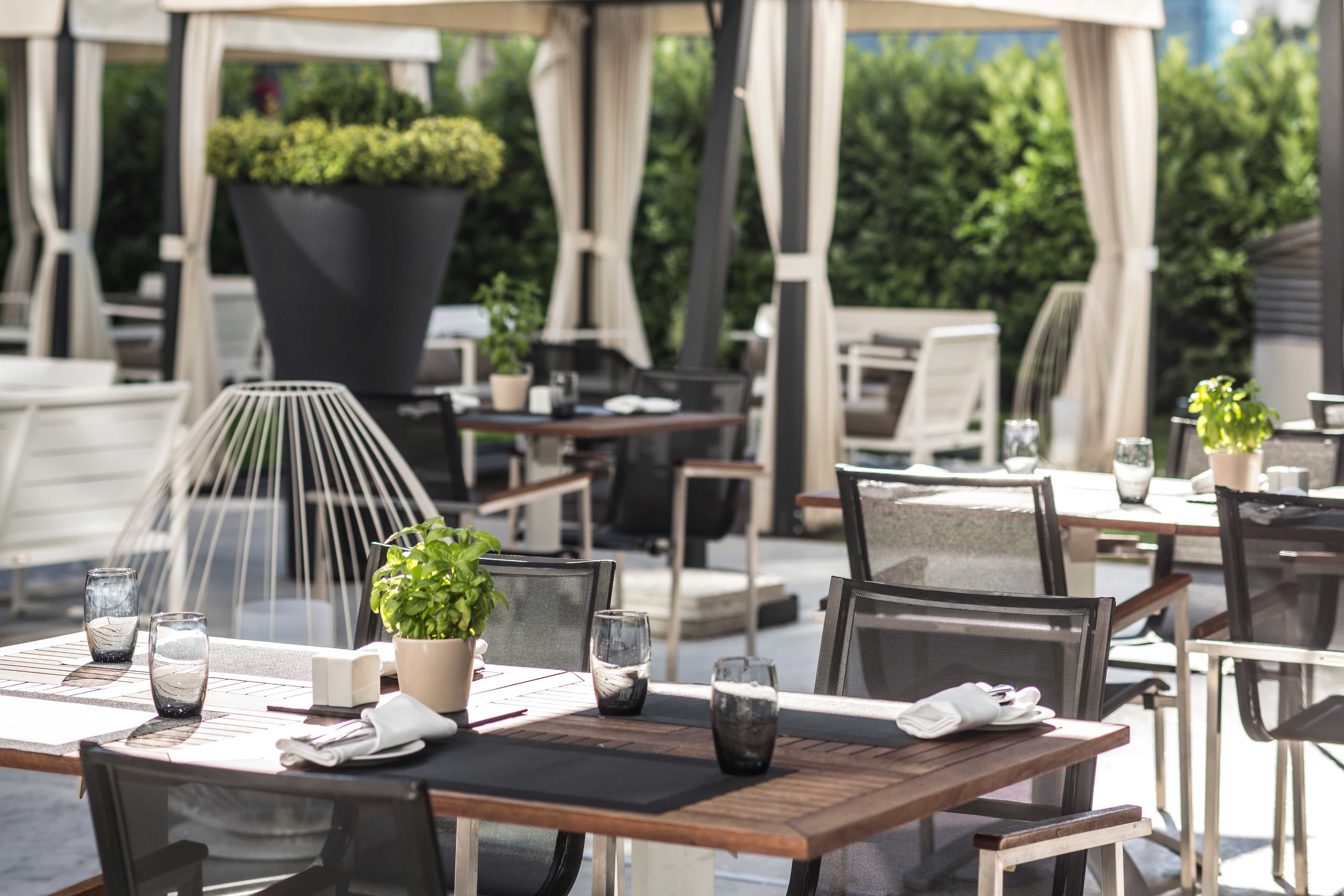 ZiJin Hotel Belgrade Ansicht 9