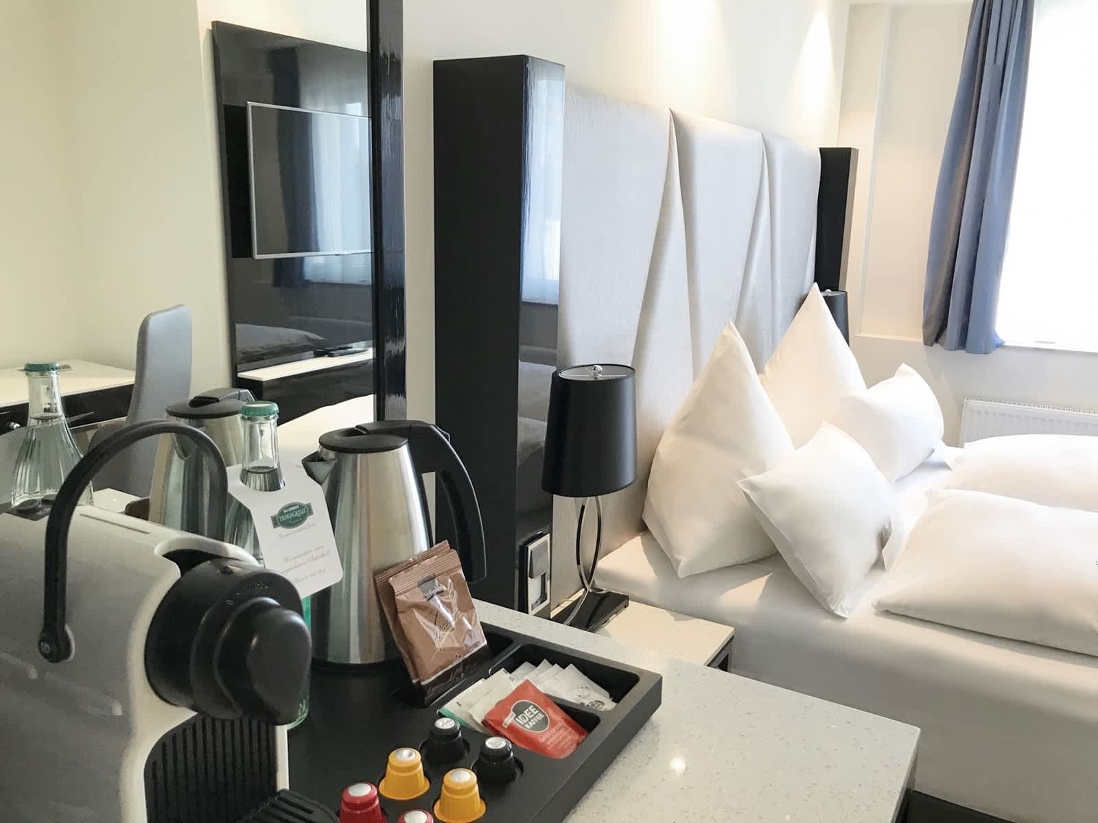 Mercure Hotel Kaiserhof Frankfurt City Center Ansicht 4