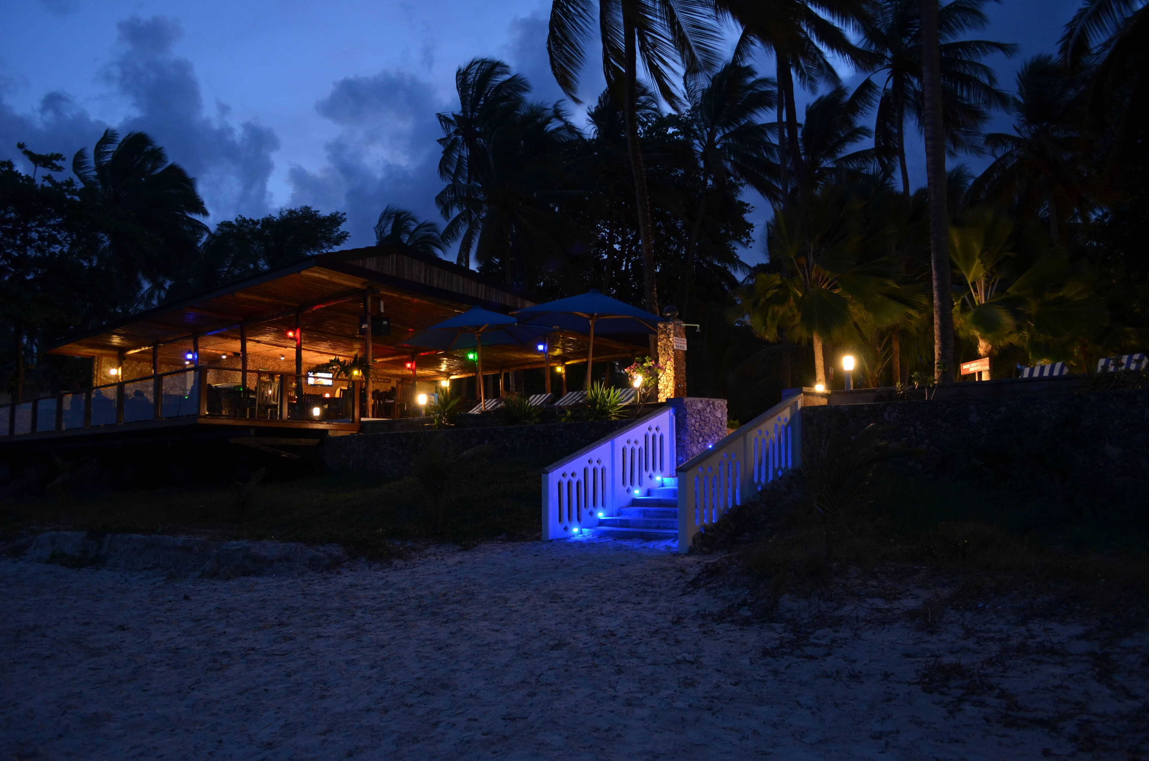 Travellers Beach Hotel & Club Ansicht 3