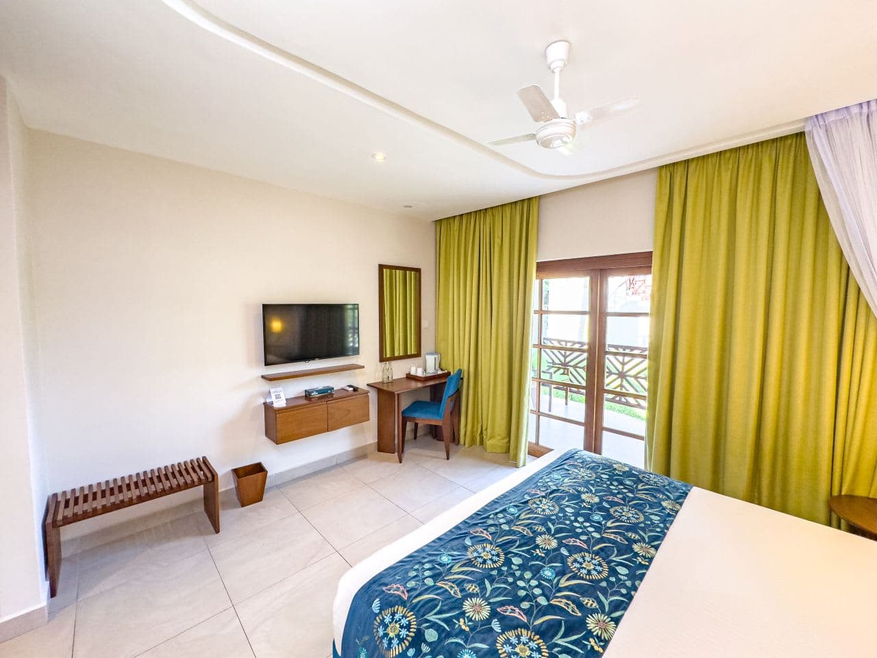 Neptune Village Beach Resort & Spa Ansicht 5