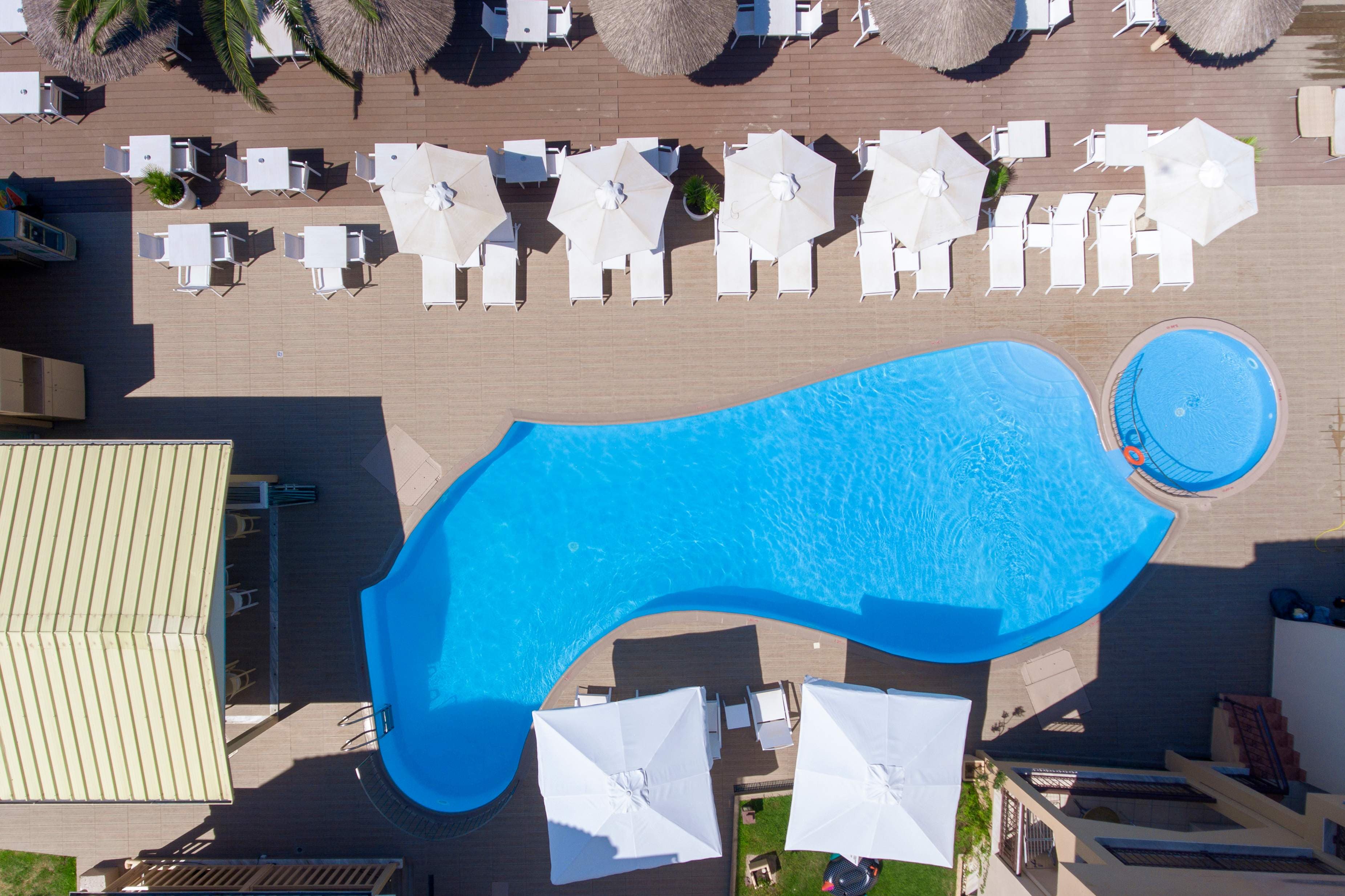 Mediterranean Beach Hotel Ansicht 7