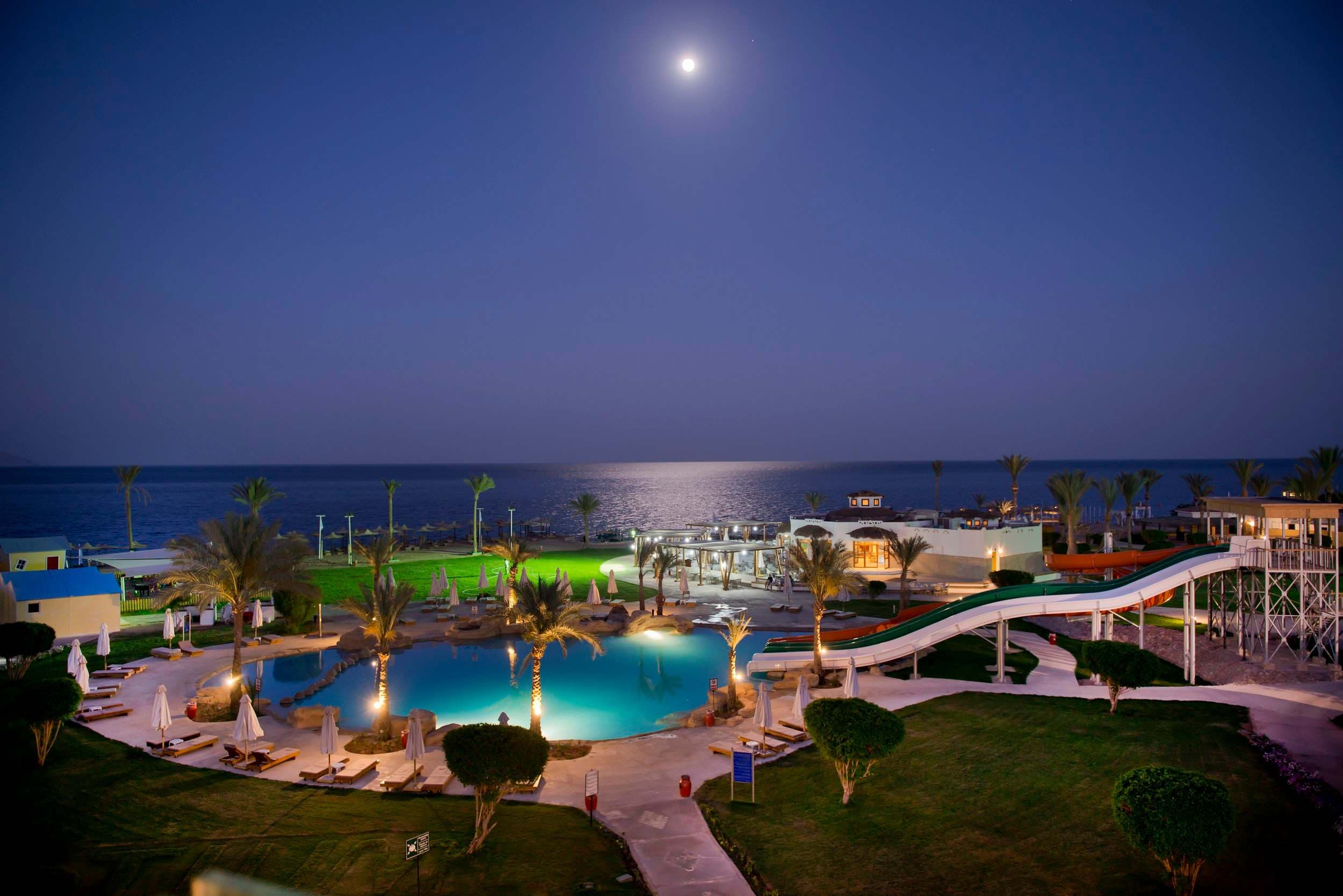 Amphoras Beach Ansicht 2