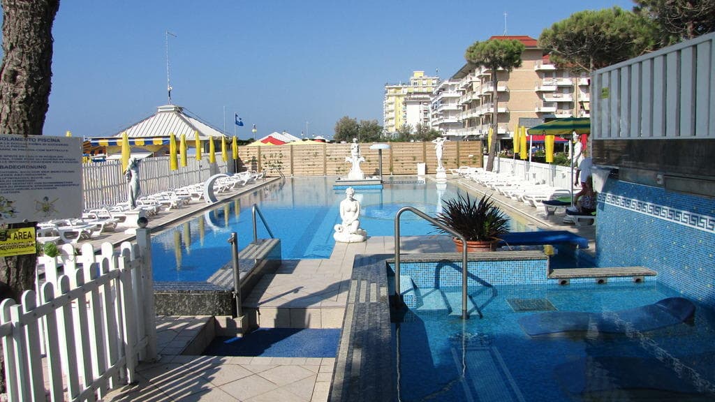 Hotel Carlton Ansicht 8