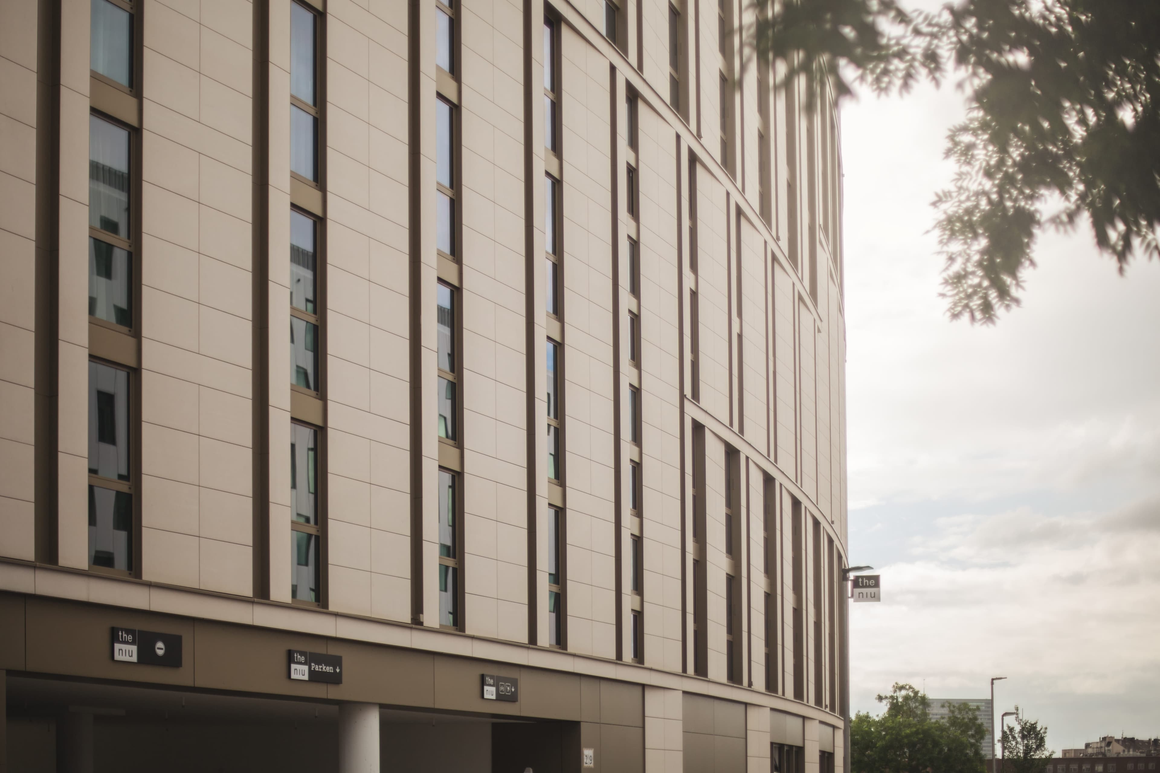 Holiday Inn - the niu, Tab Dusseldorf Main Station Ansicht 3