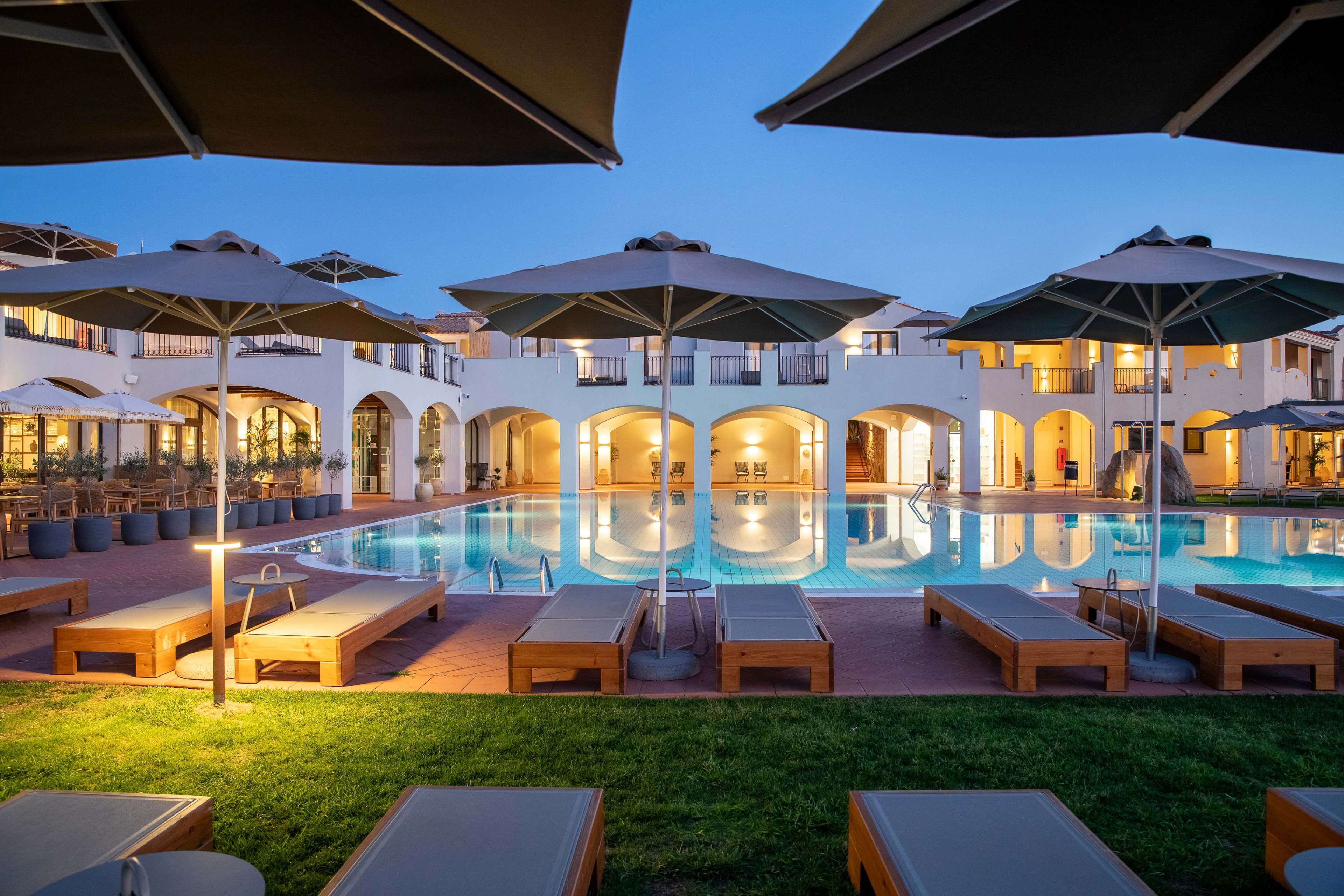 Mangia's Santa Teresa Sardinia, Curio Collection by Hilton Ansicht 8