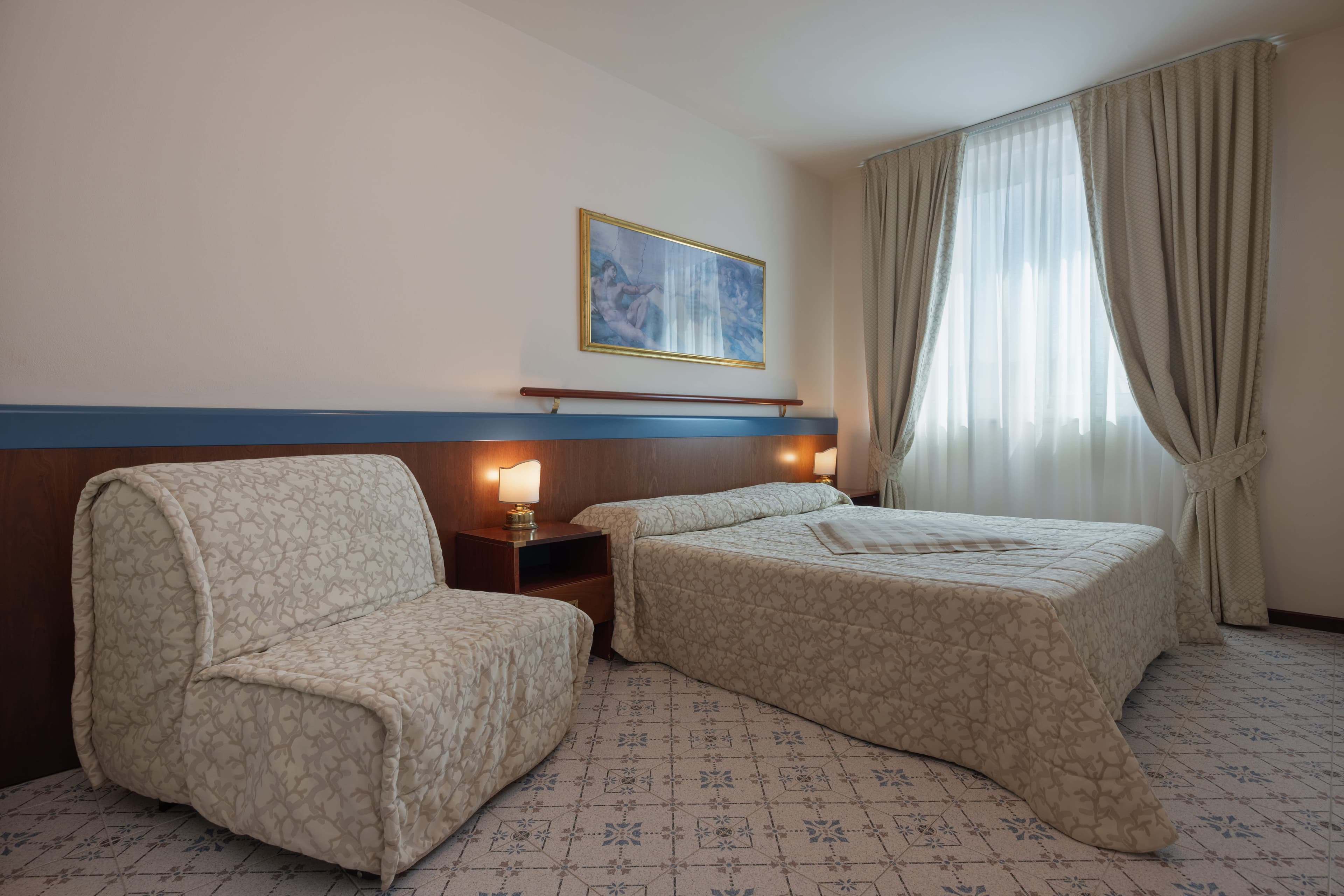 Aparthotel Holiday Ansicht 4