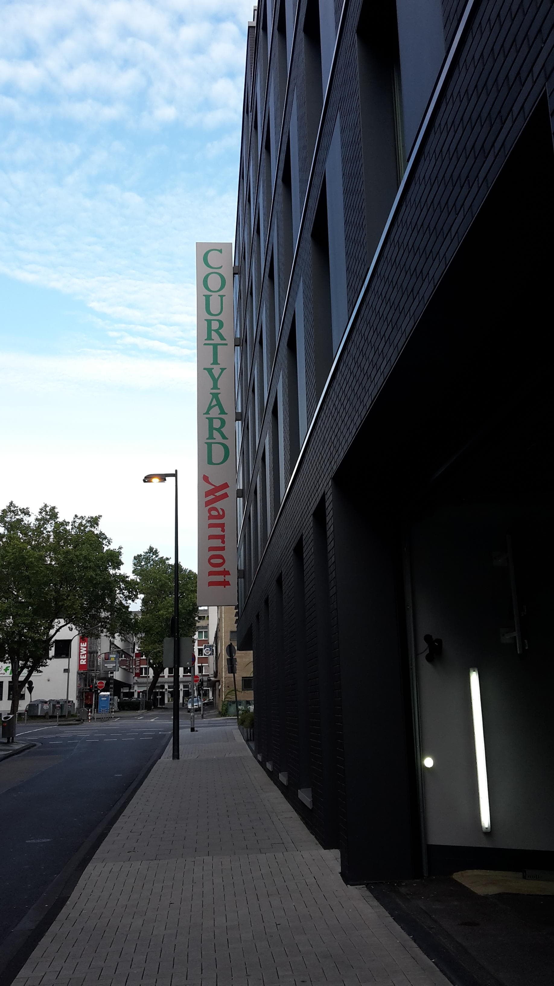 Courtyard by Marriott Cologne Ansicht 3