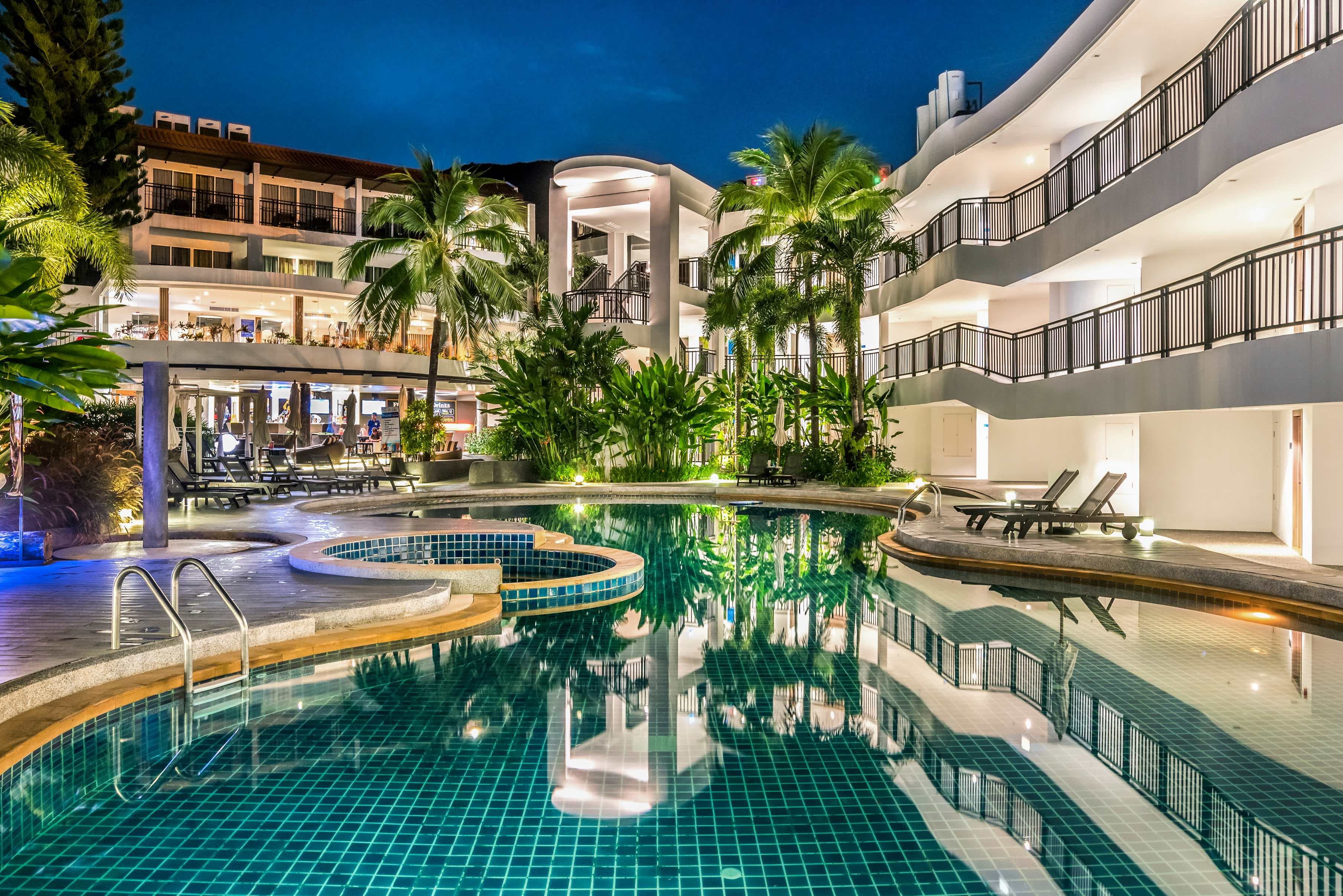 Novotel Phuket Karon Beach Resort & Spa Ansicht 2