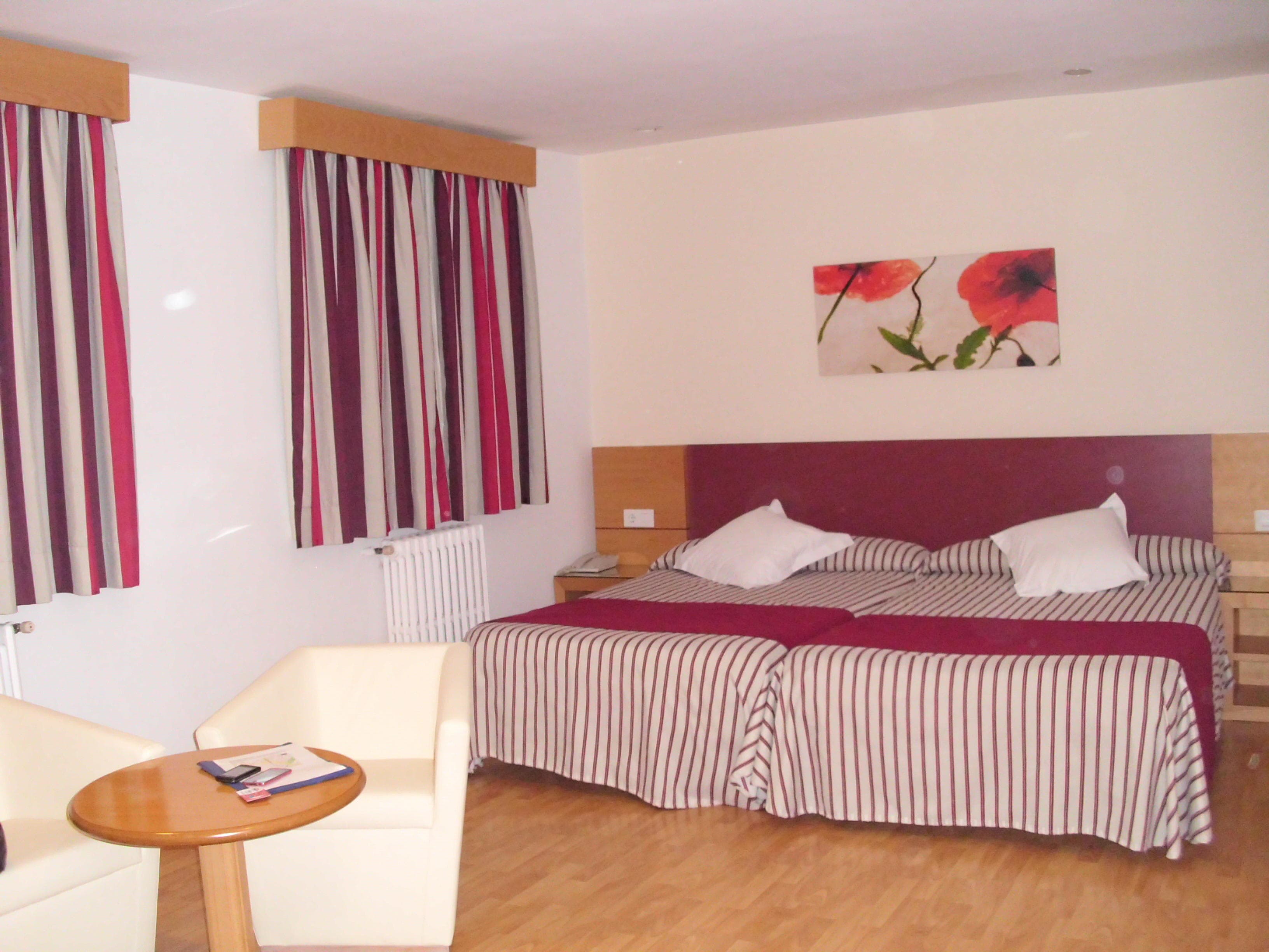Hotel Amic Colon Ansicht 3