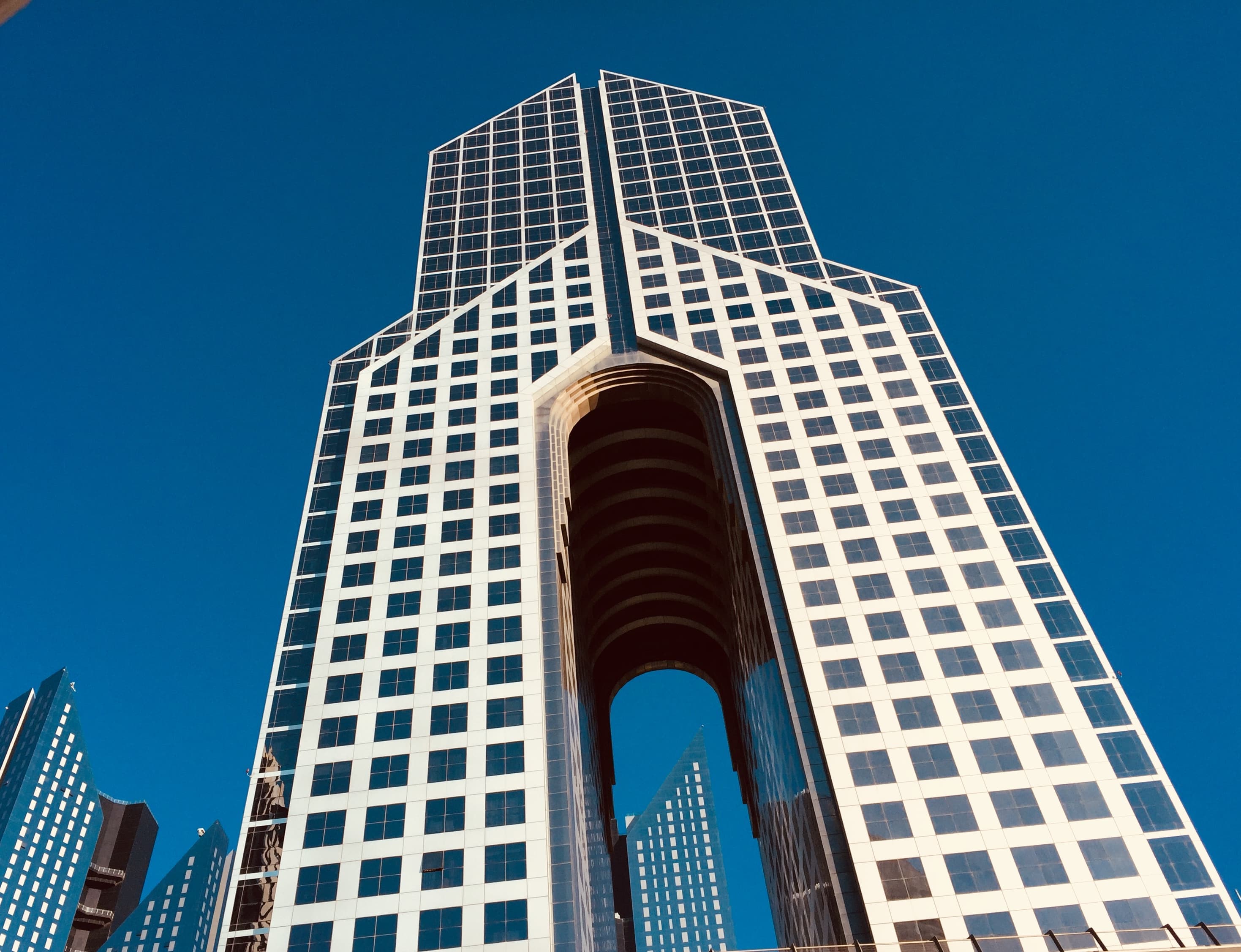 Dusit Thani Dubai Ansicht 2