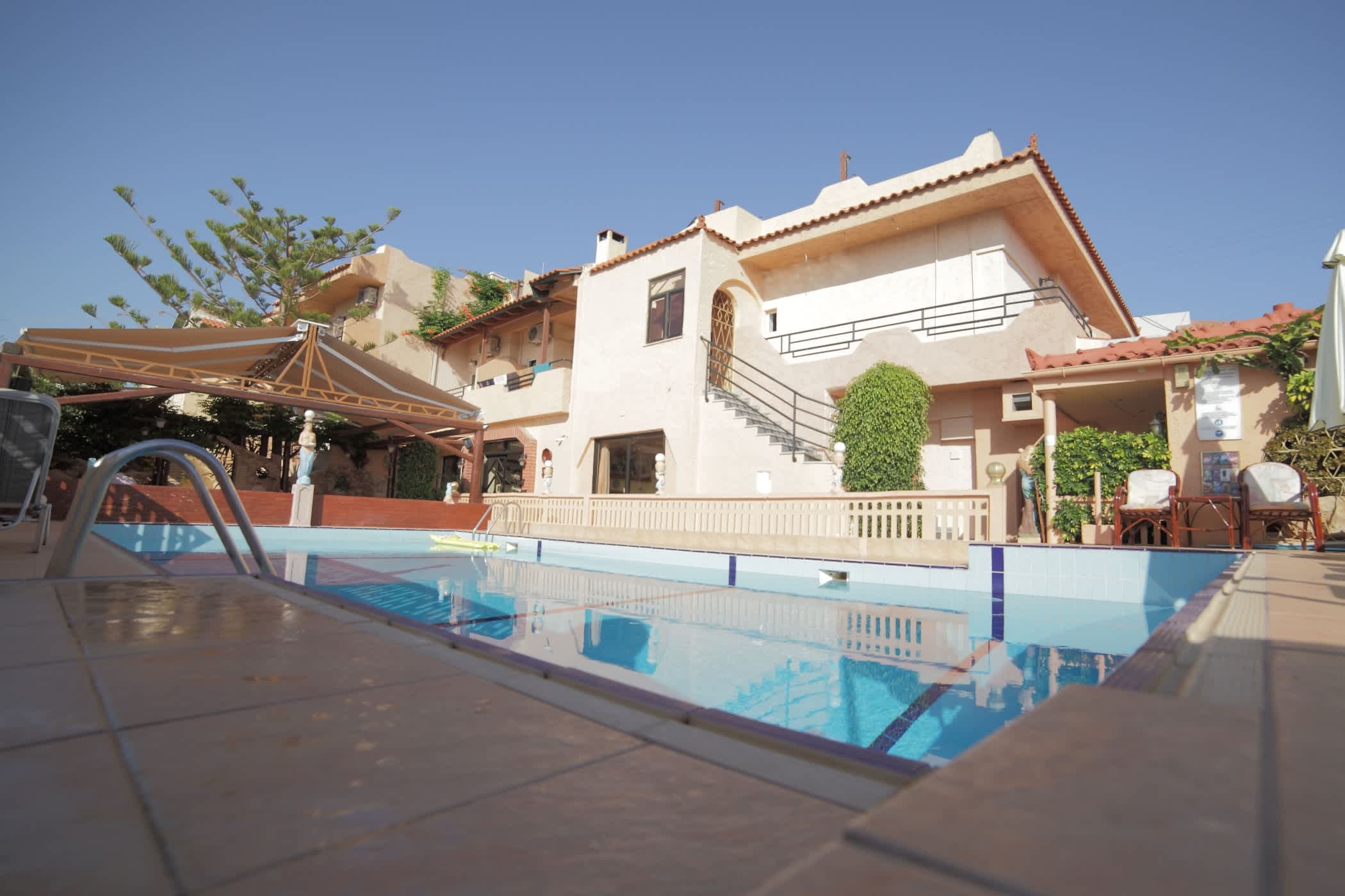 Erato Hotel Ansicht 8