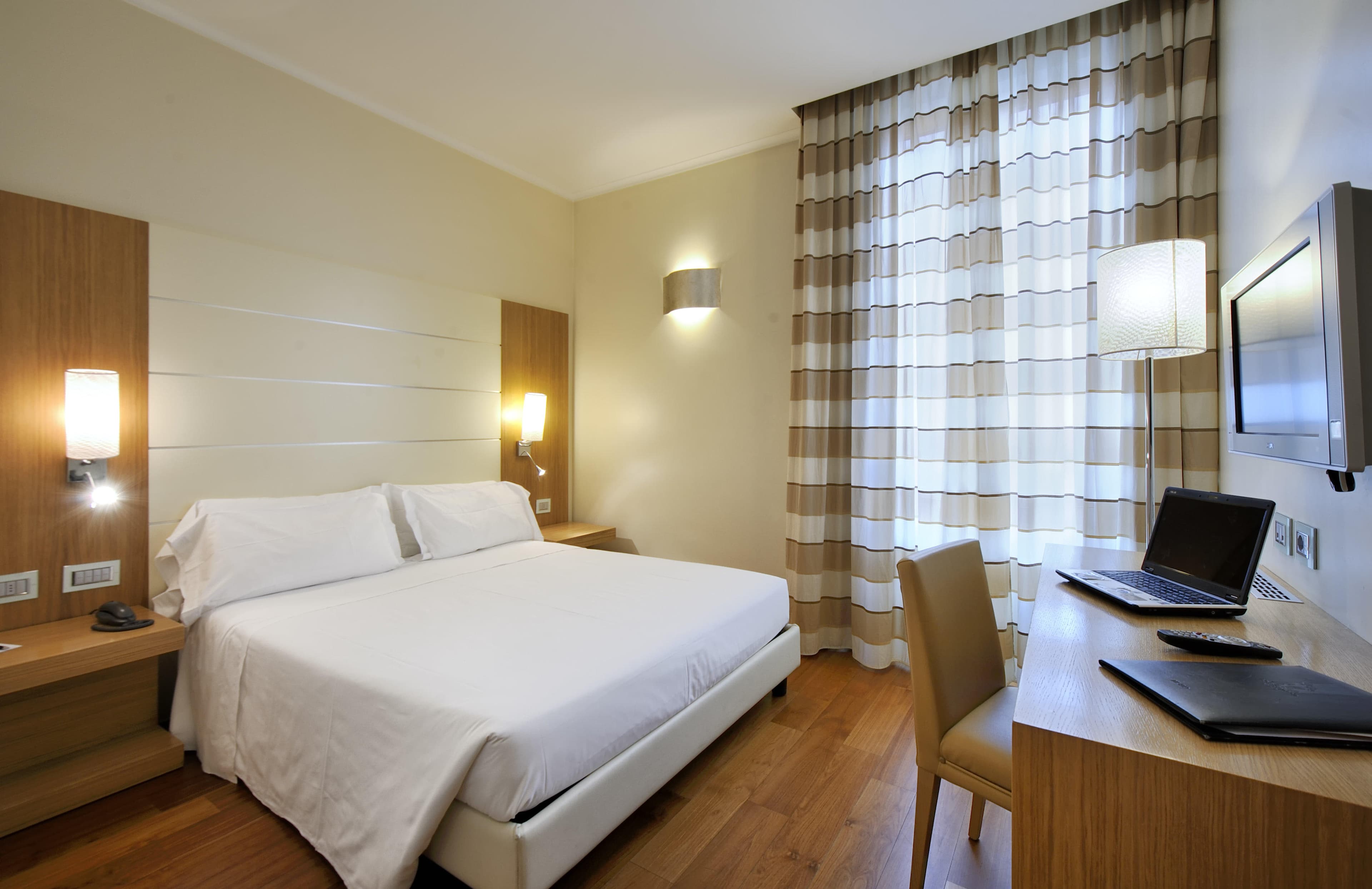 Hotel Canada Ansicht 4