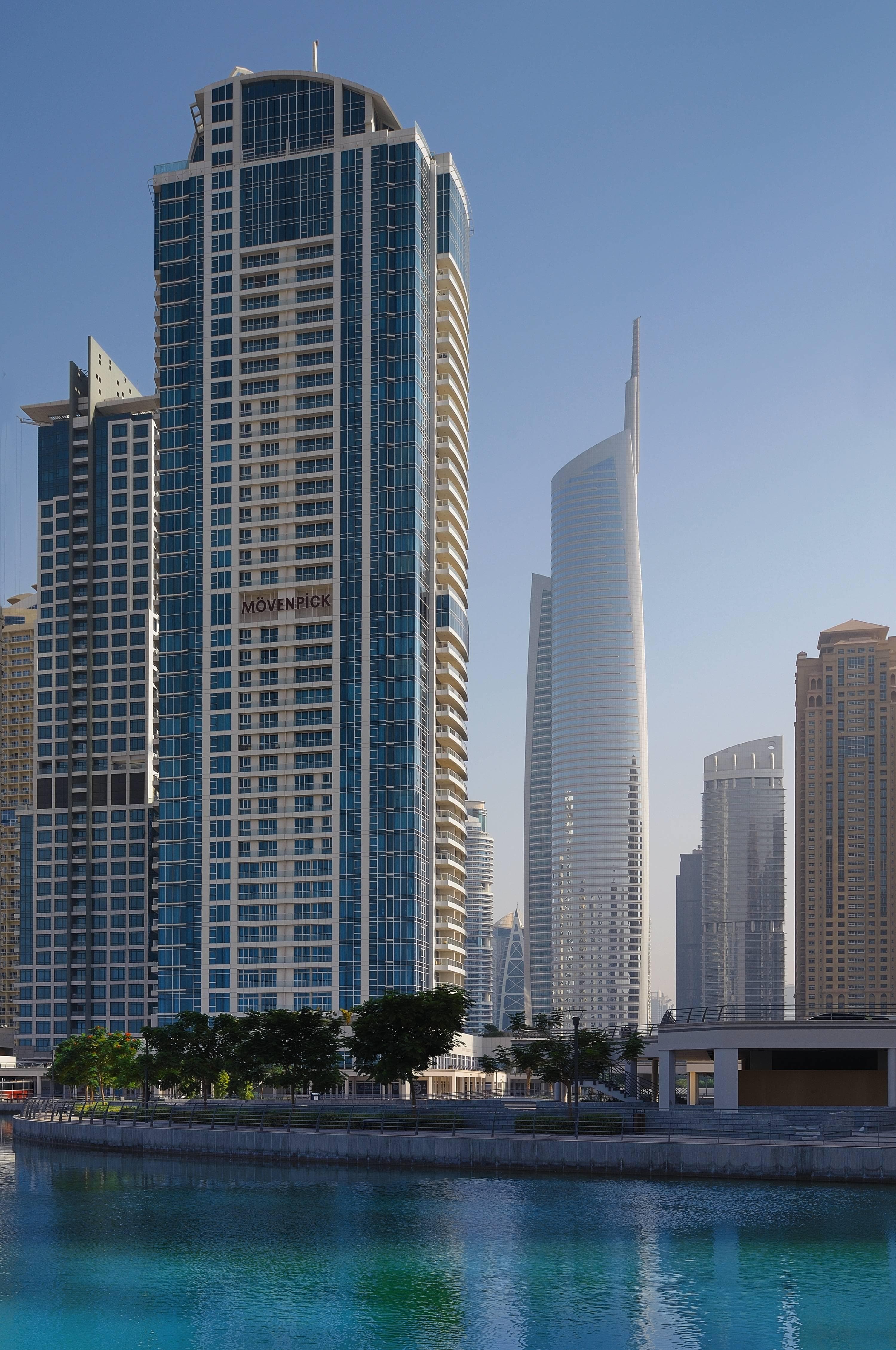 Mövenpick Hotel Jumeirah Lakes Towers Ansicht 3
