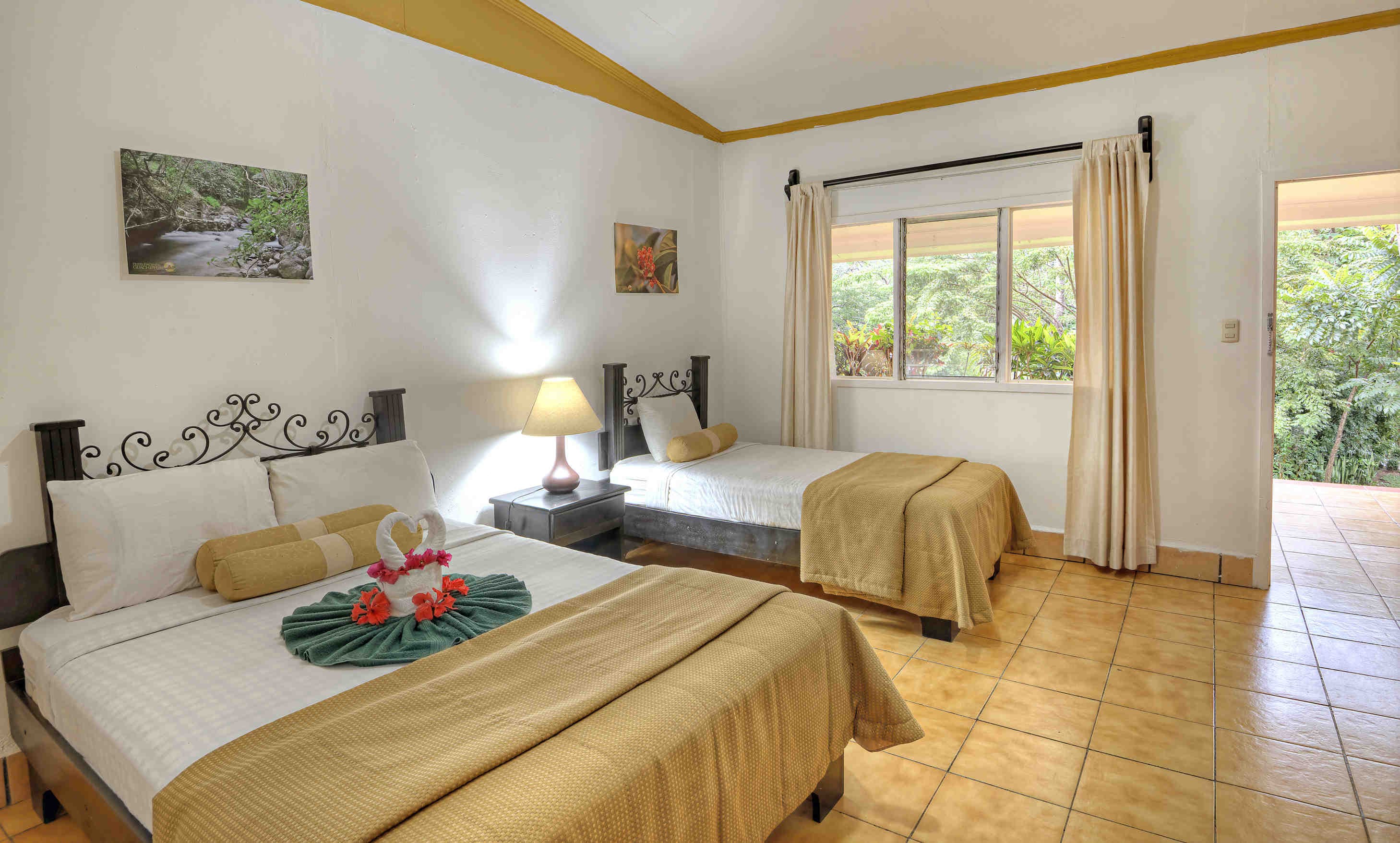 Hotel Hacienda Guachipelin Ansicht 3