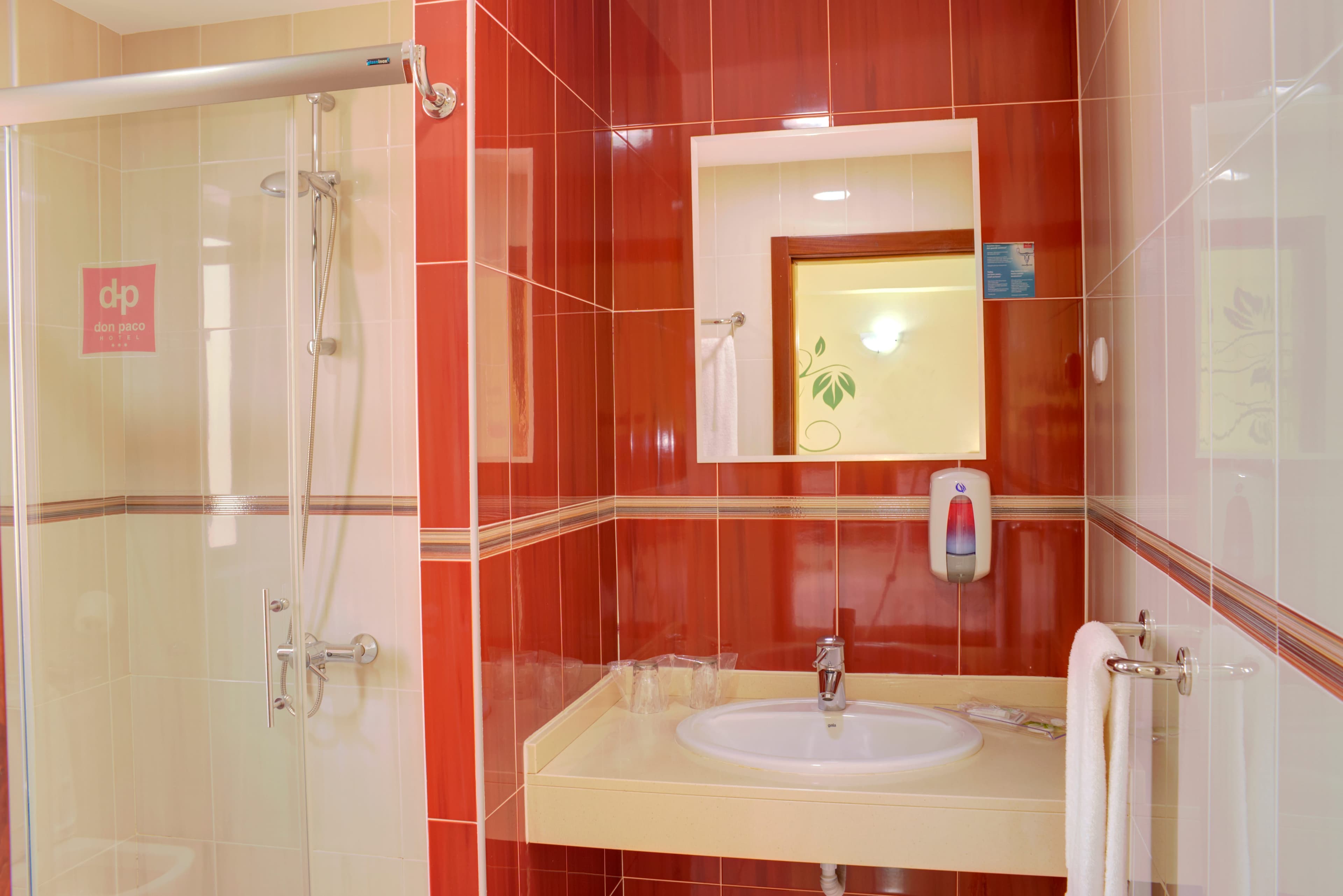 Hotel LIVVO Don Paco Ansicht 5