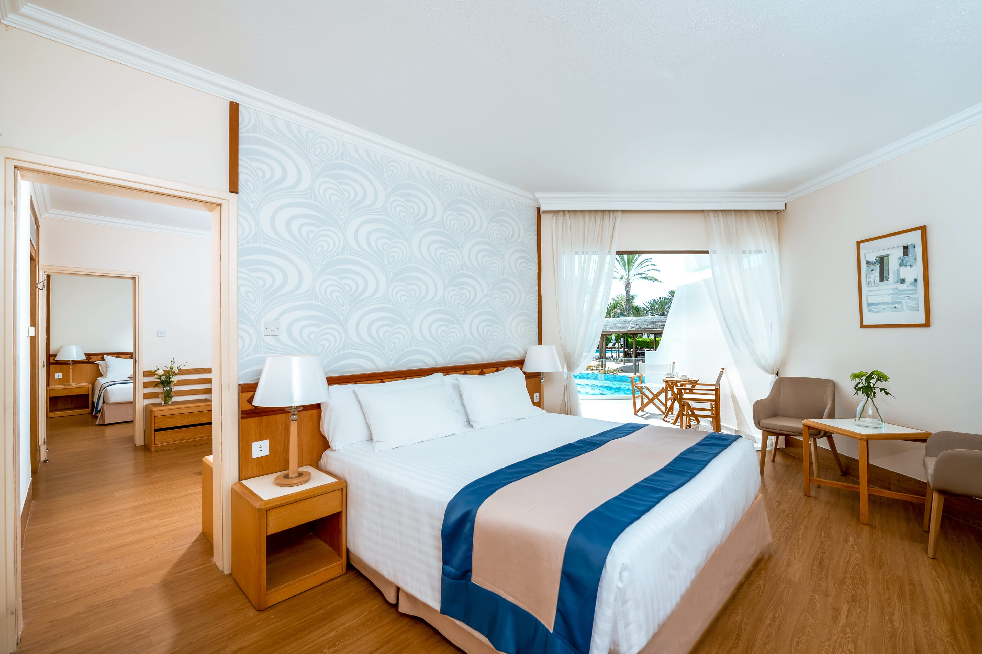 Constantinou Bros Athena Beach Hotel Ansicht 4