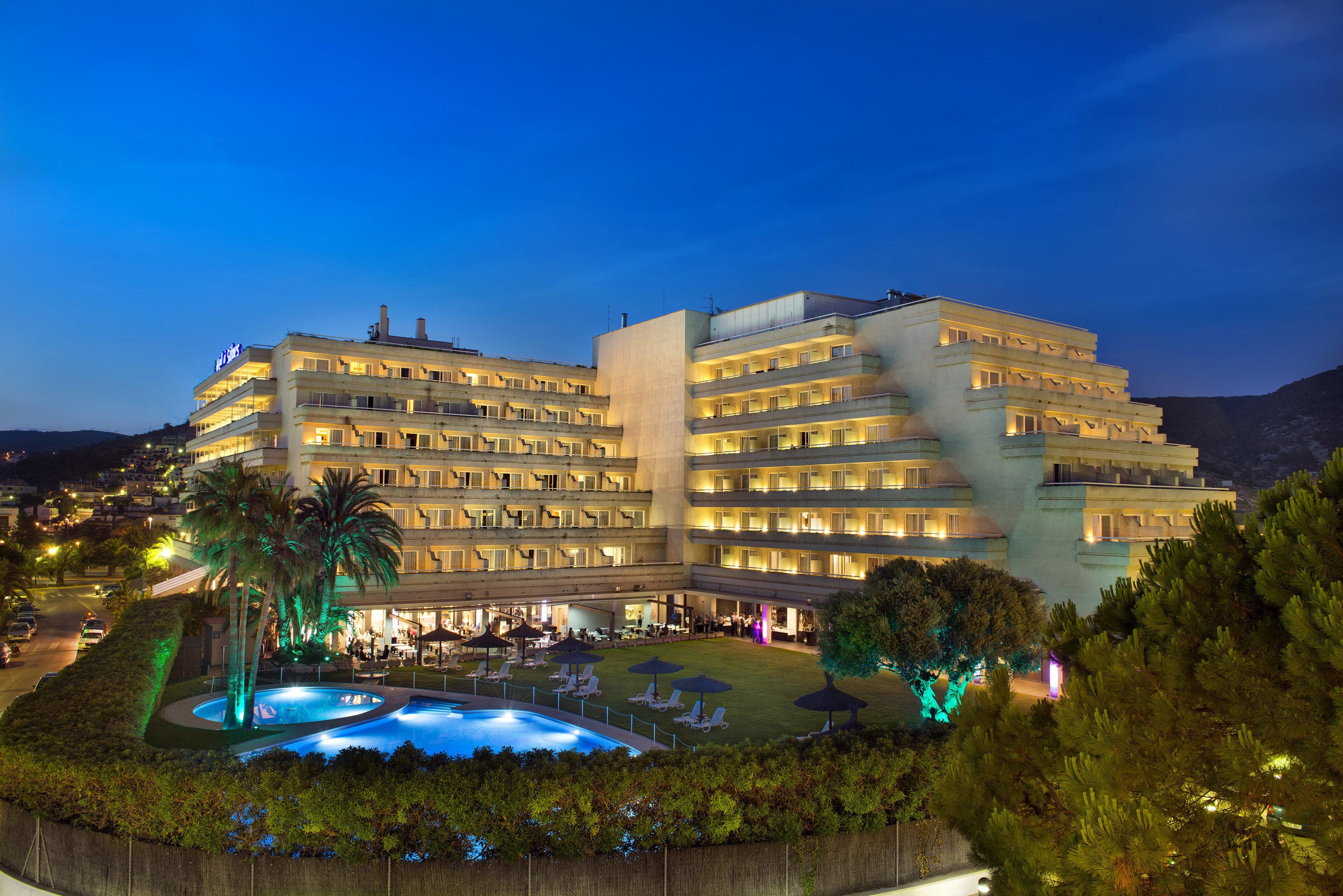 Melia Sitges Ansicht 2