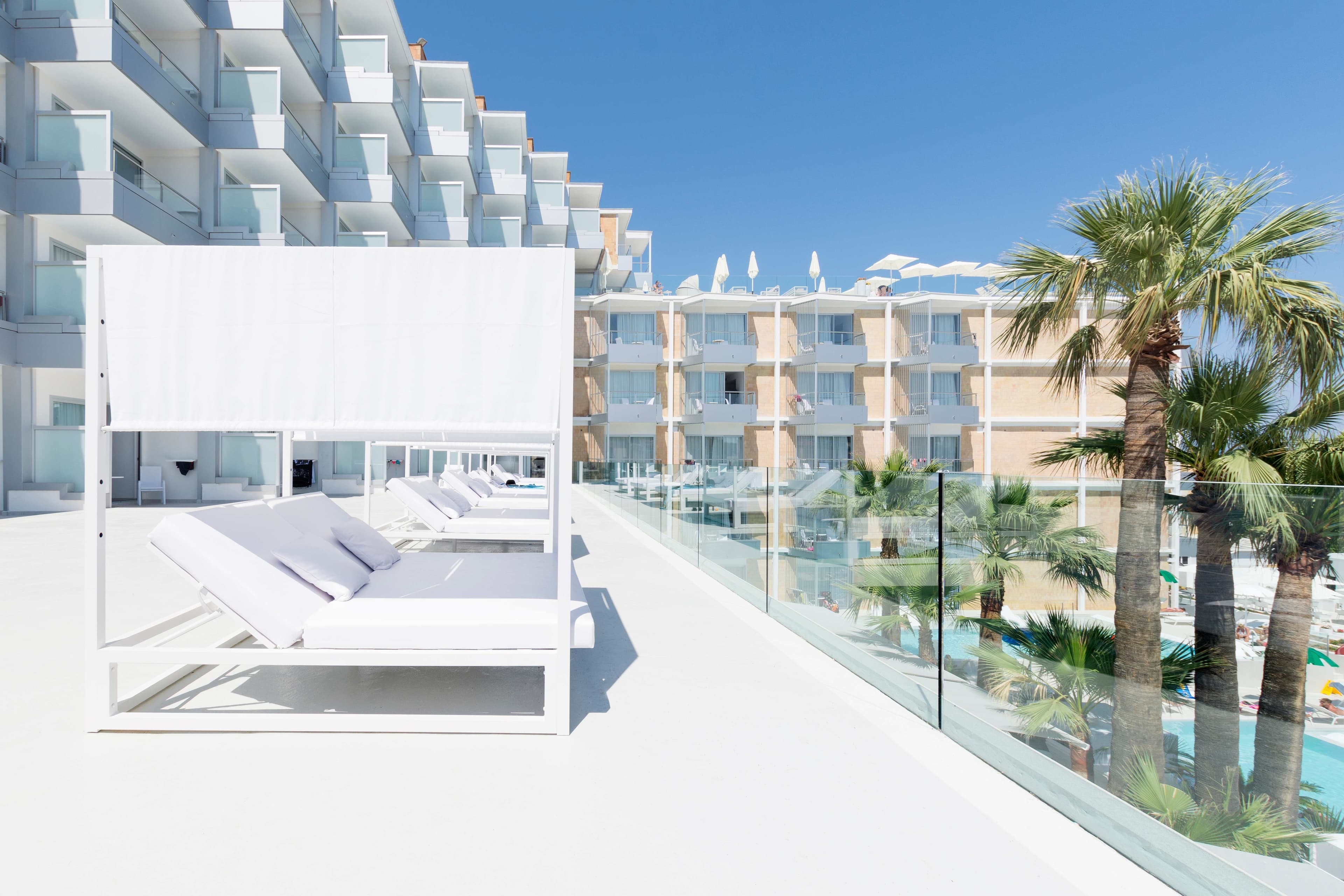 Reverence Mare - Adults only Ansicht 2