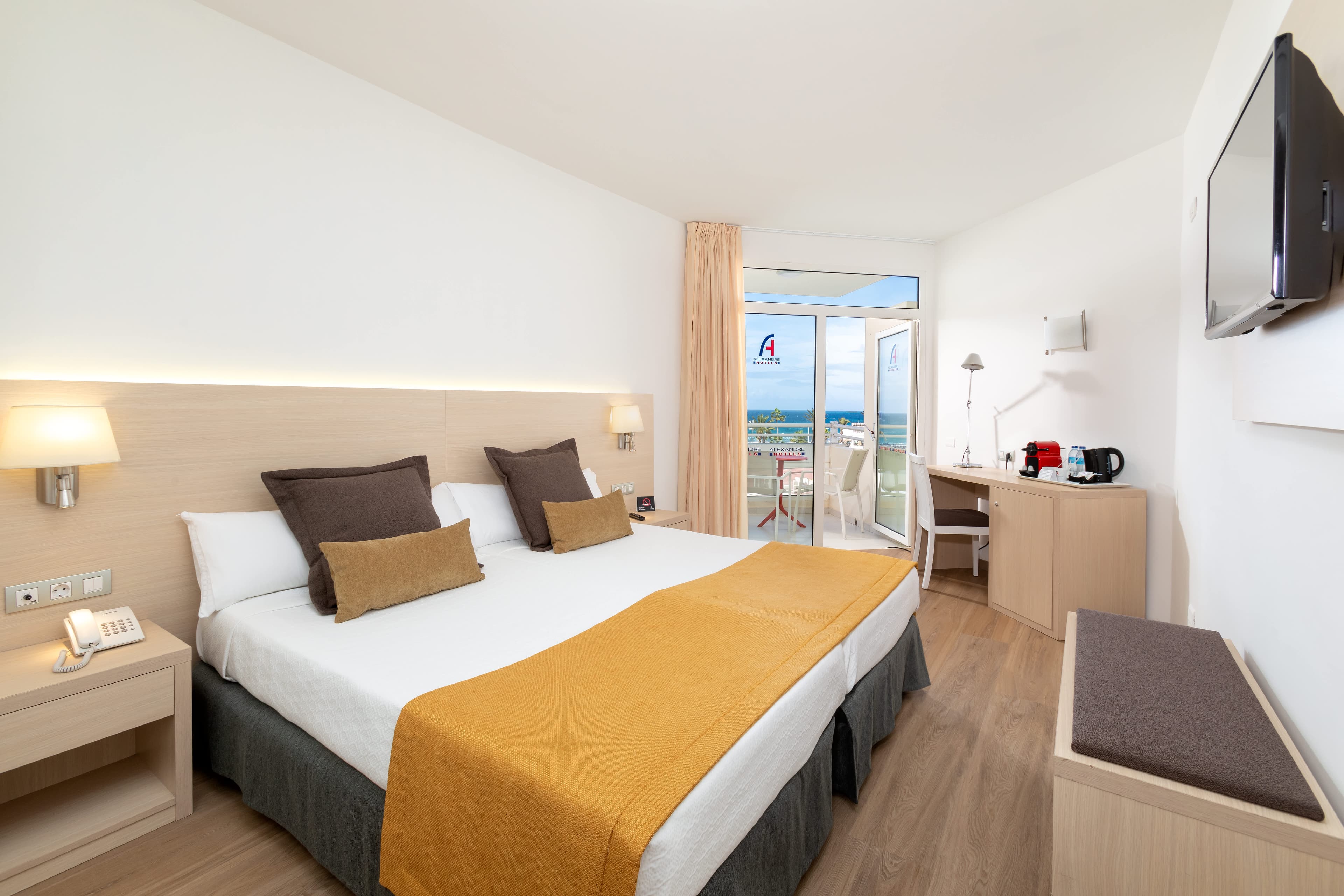 Alexandre Hotel Troya Ansicht 6