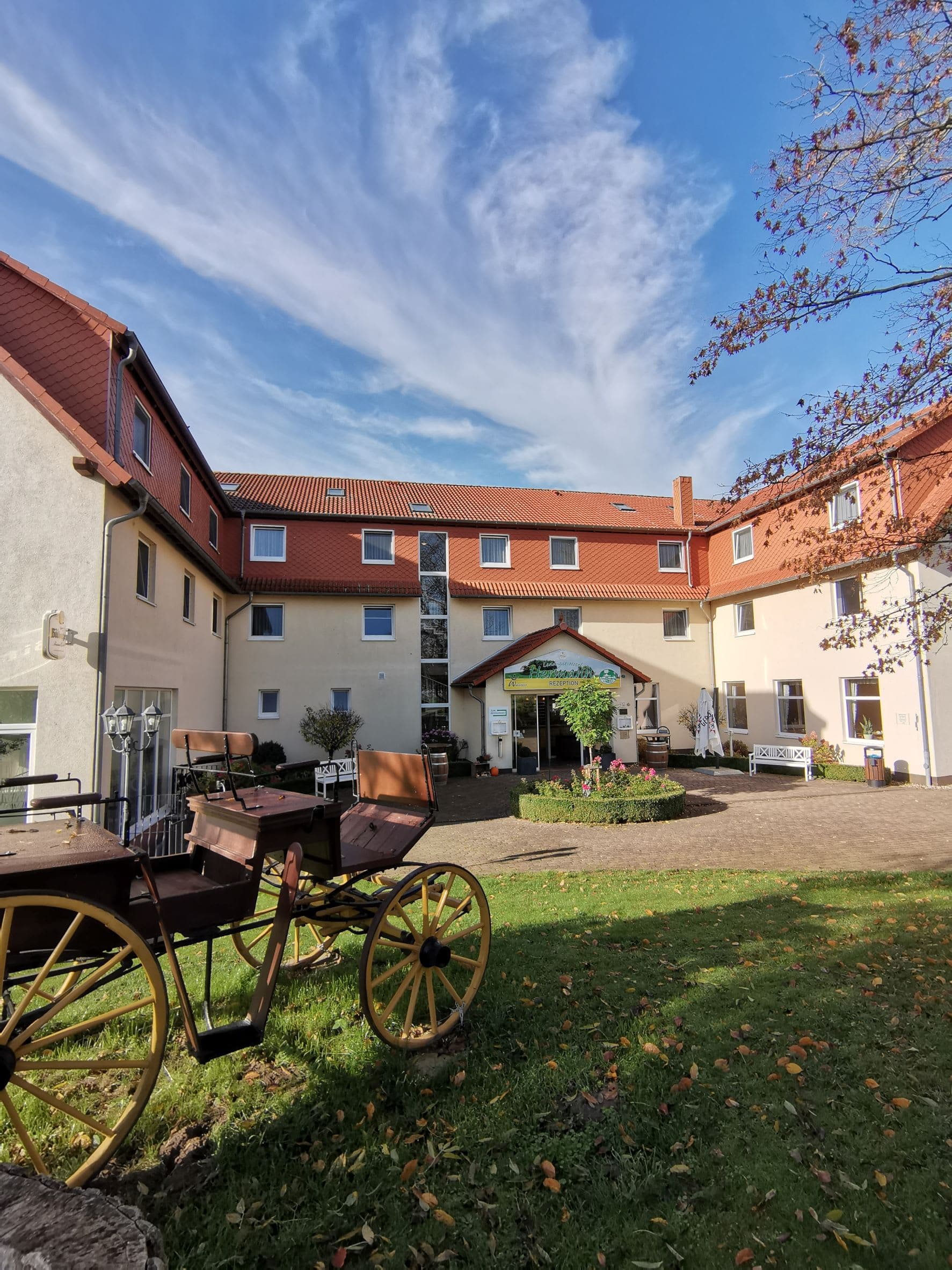 Land-gut-Hotel Hermann Ansicht 3