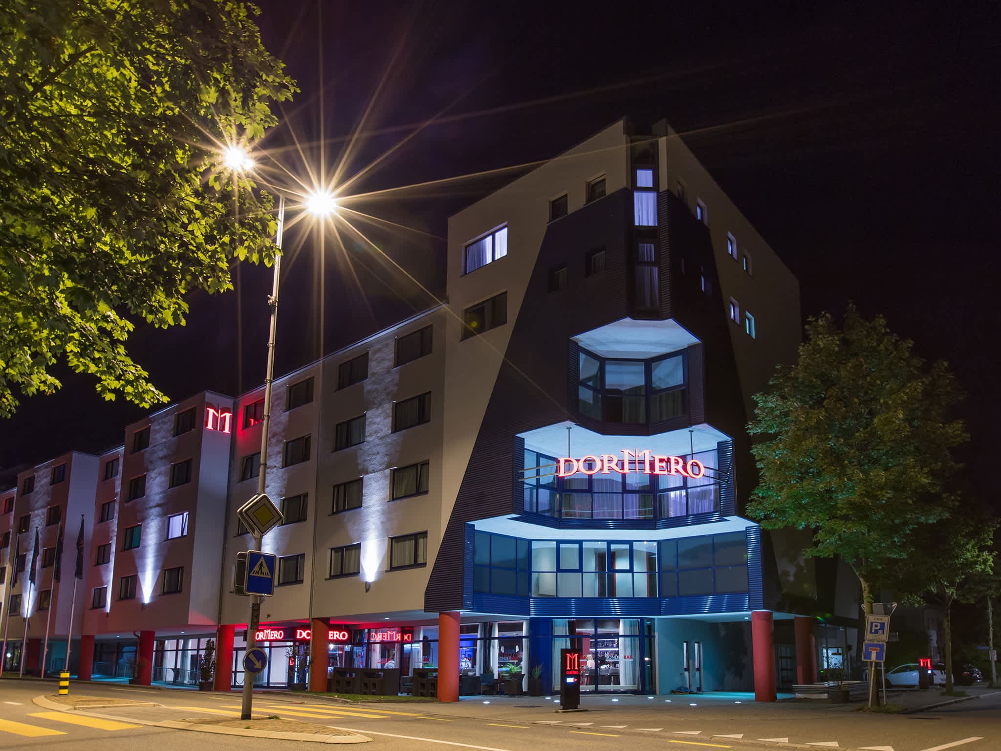 DORMERO Hotel Zürich Airport Ansicht 2