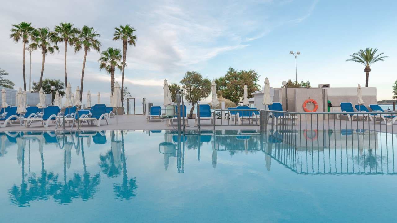 R2 Veronica Beach Hotel Ansicht 7