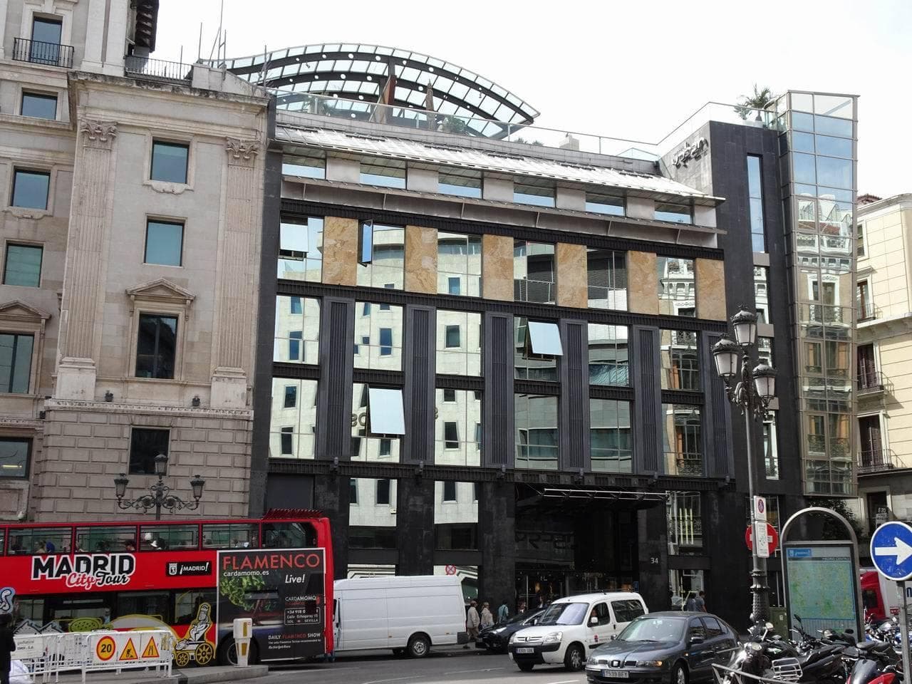 Hotel Urban