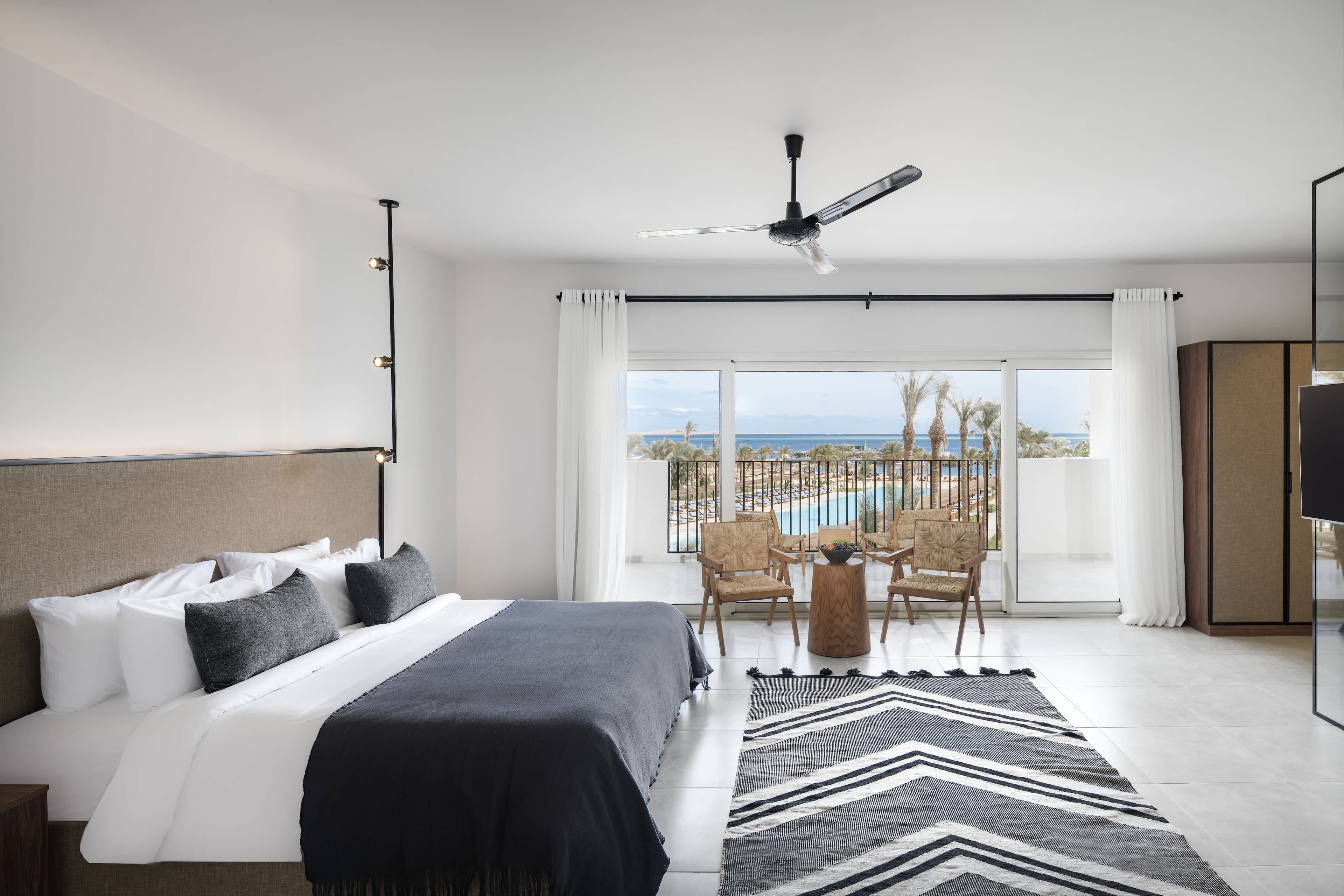 Serry Beach Resort Ansicht 4