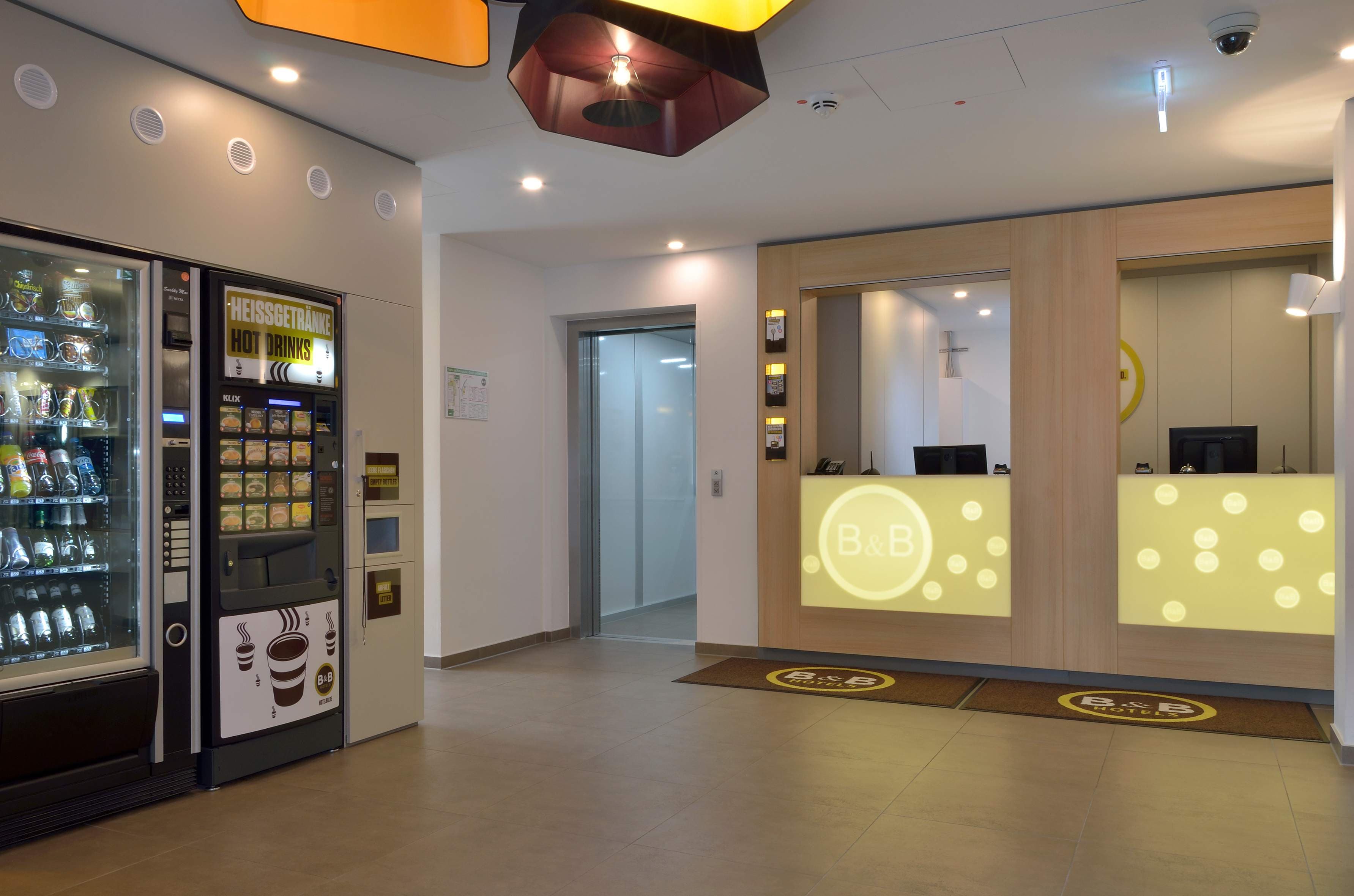 B&B Hotel Düsseldorf-City Ansicht 9
