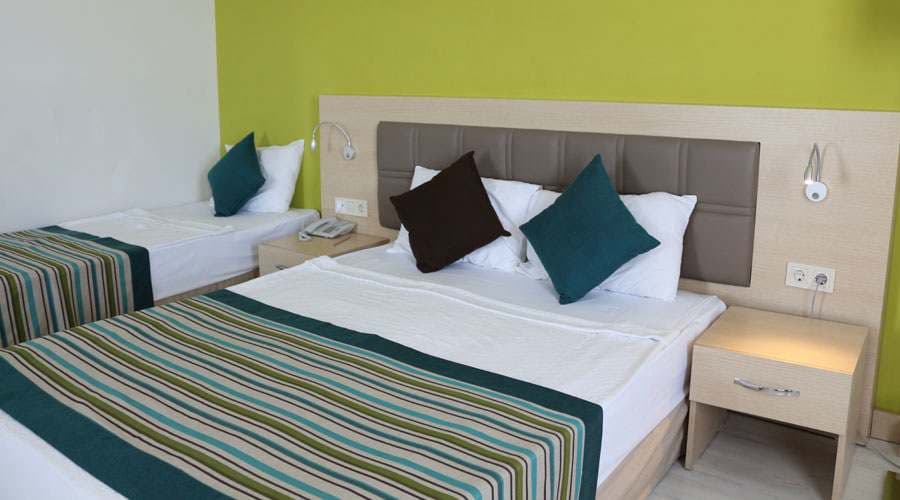 Mira Meridia Beach Hotel Ansicht 6