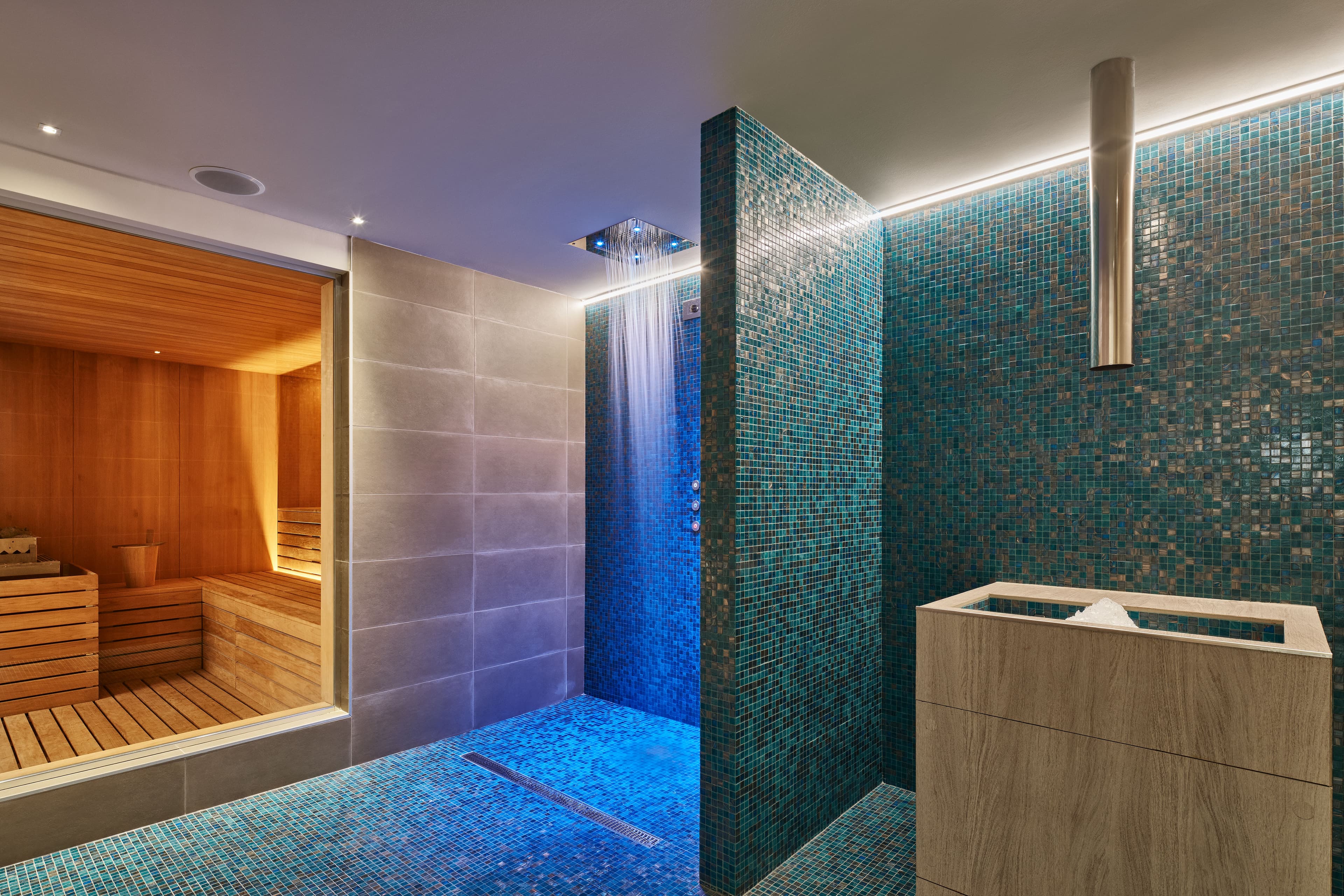 DoubleTree by Hilton Trieste Ansicht 9