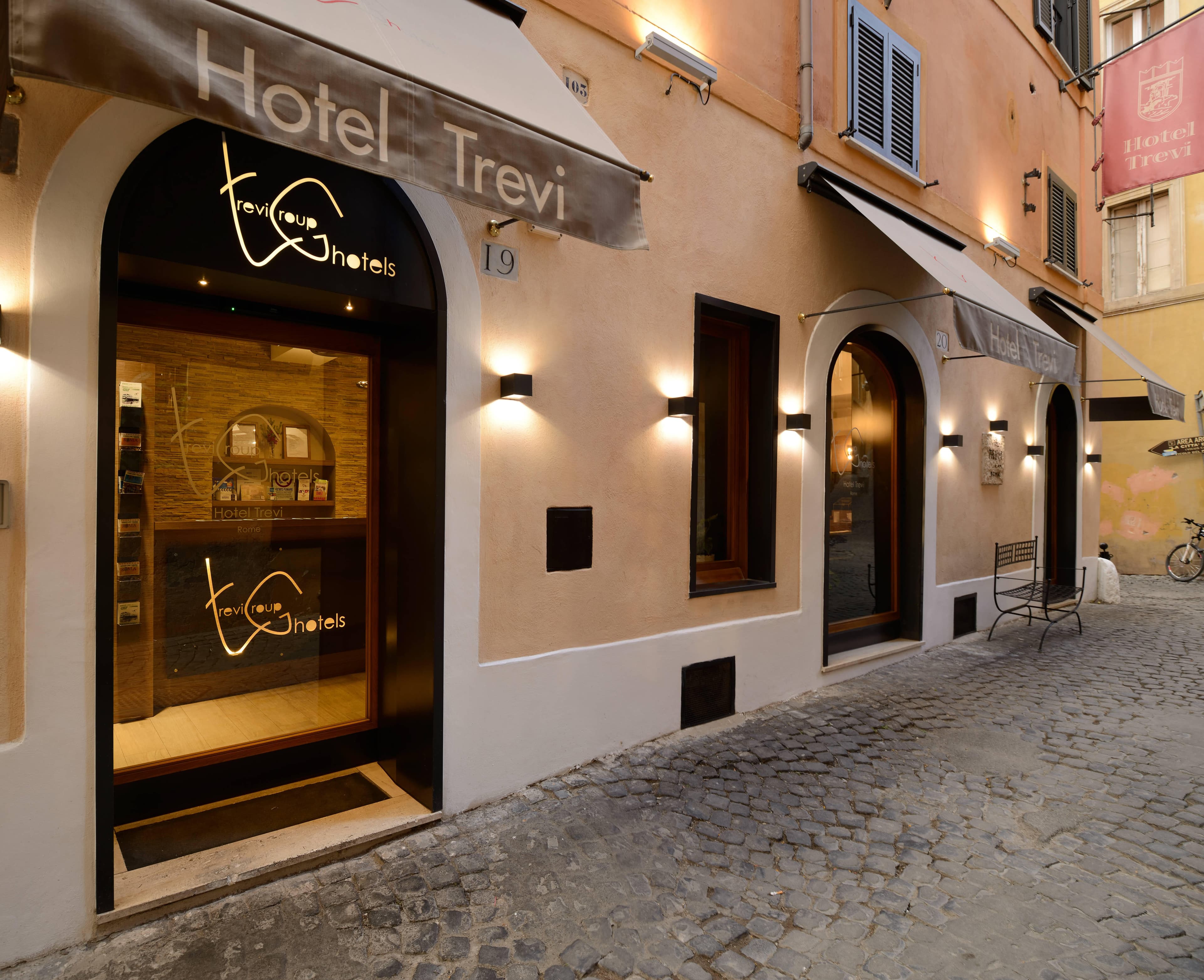 Hotel Trevi Ansicht 9