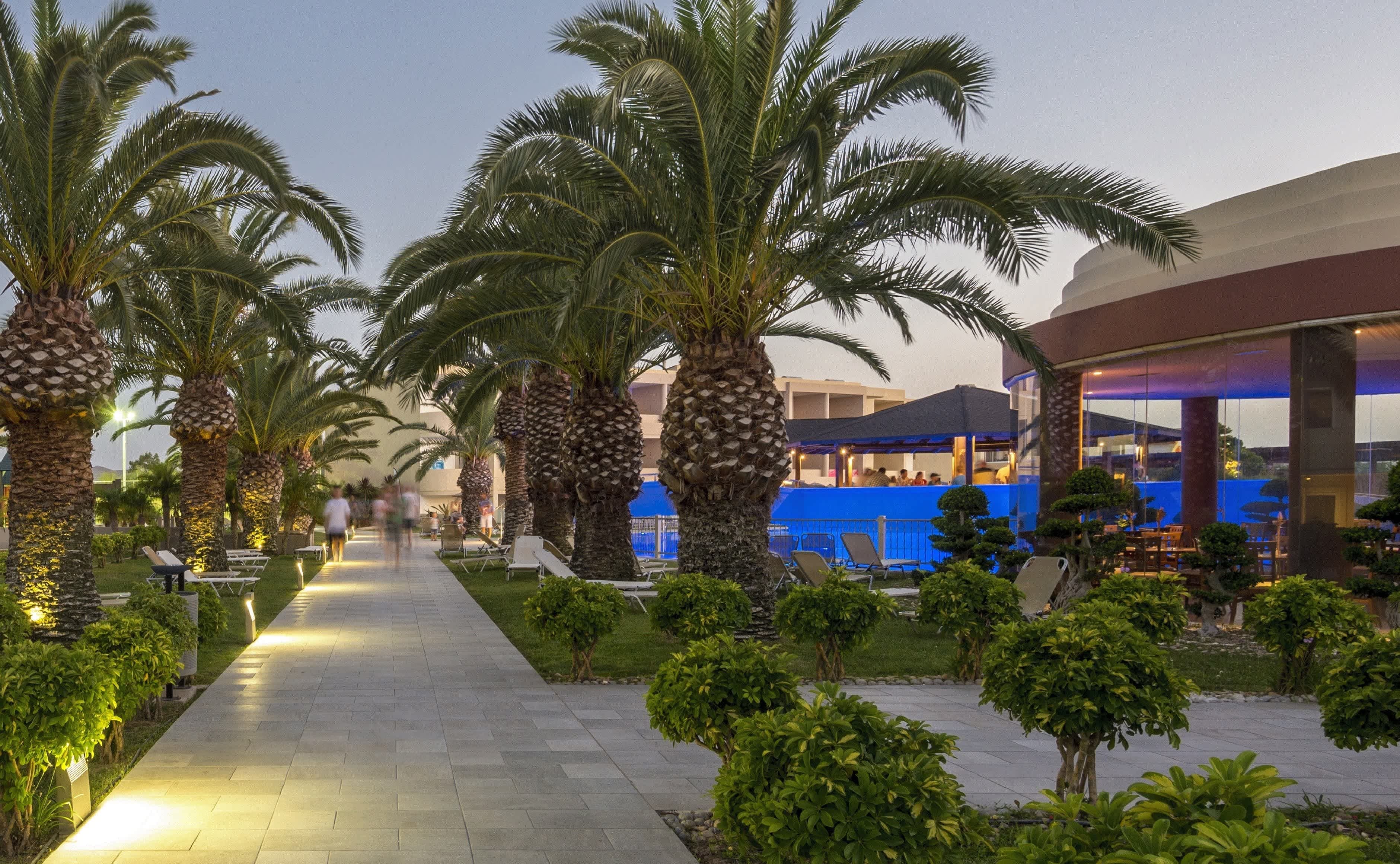 Sandy Beach Hotel & Family Suites Ansicht 8