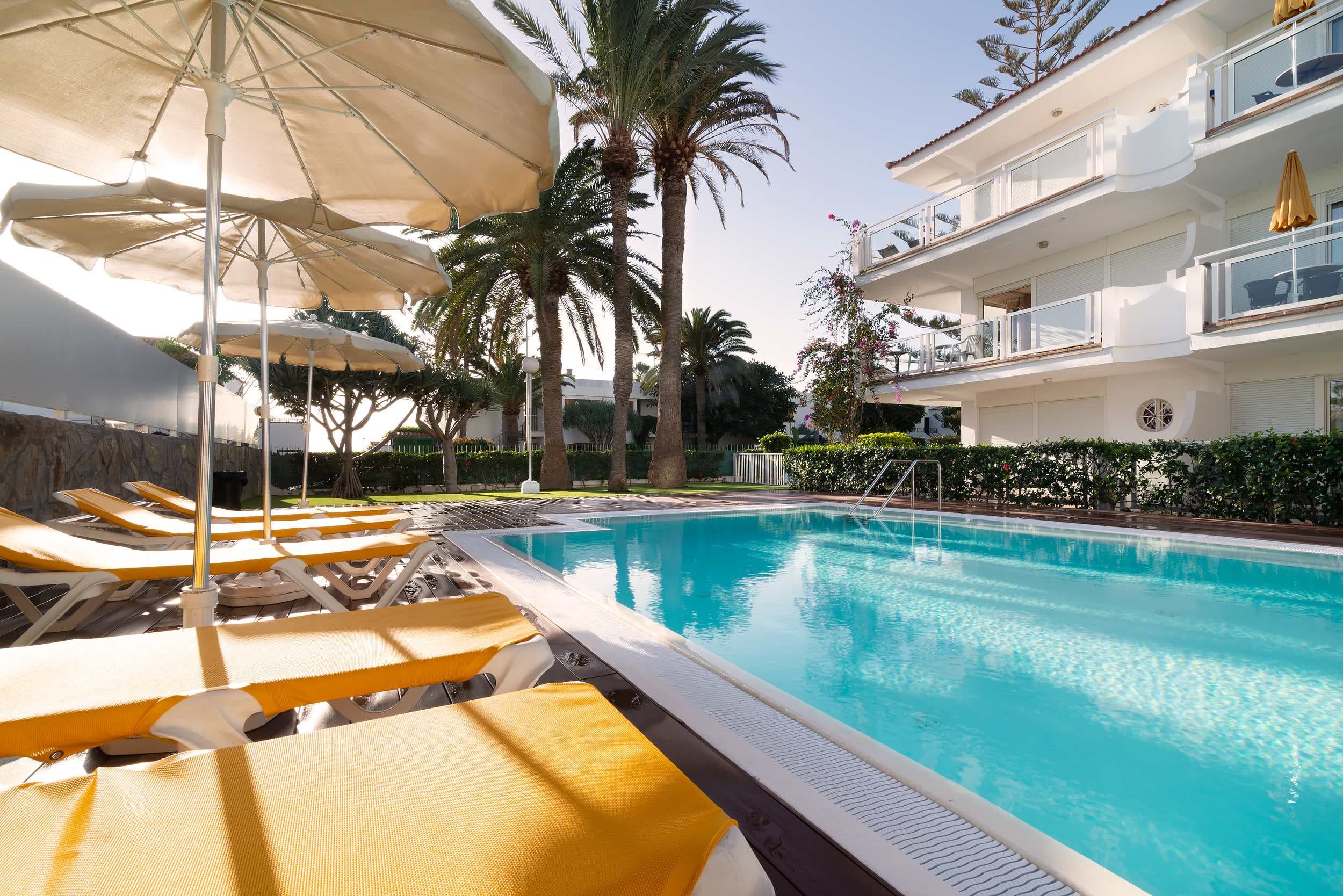 Apartamentos Montemayor Ansicht 7