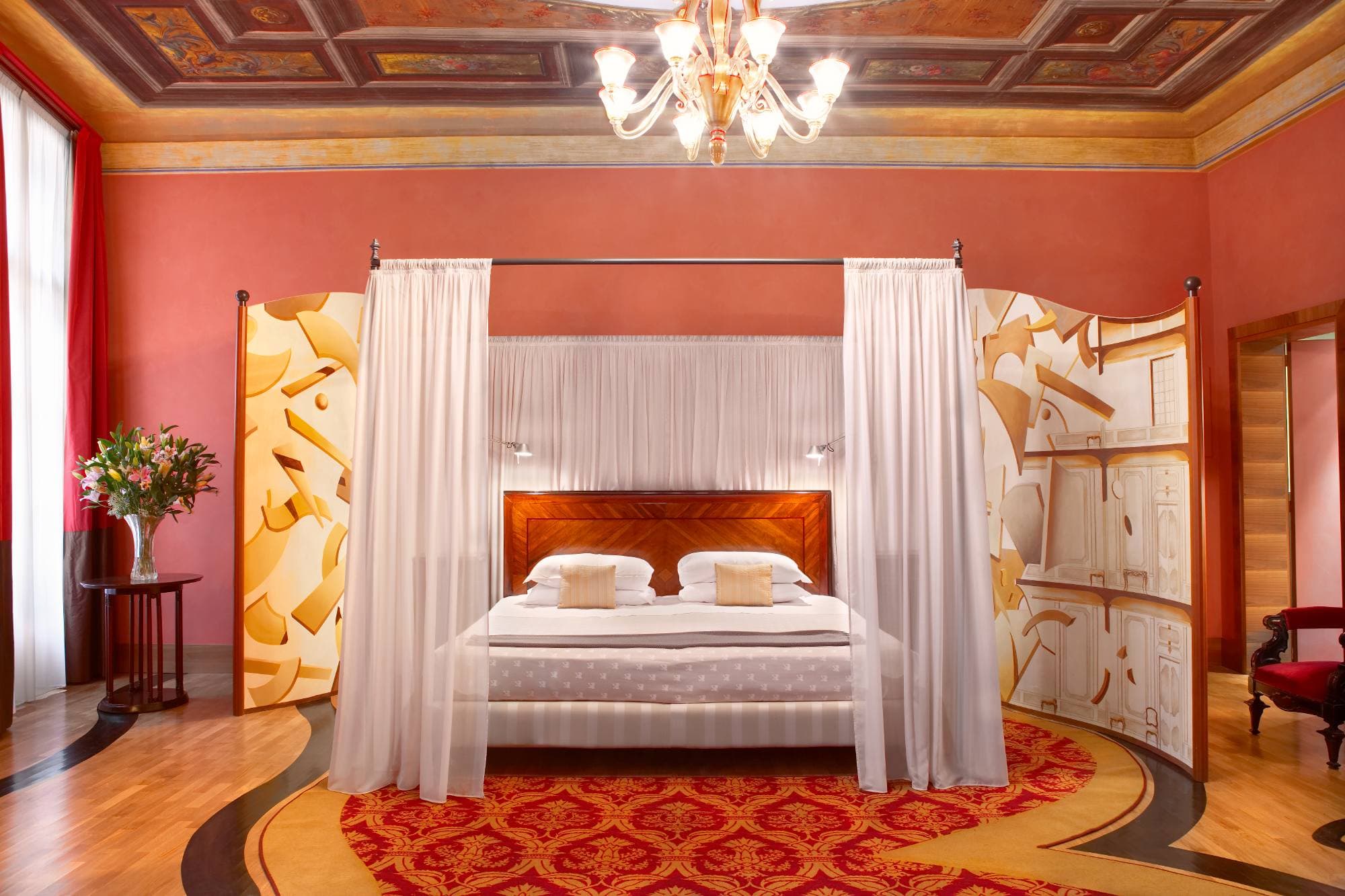Hotel Saturnia & International Ansicht 4