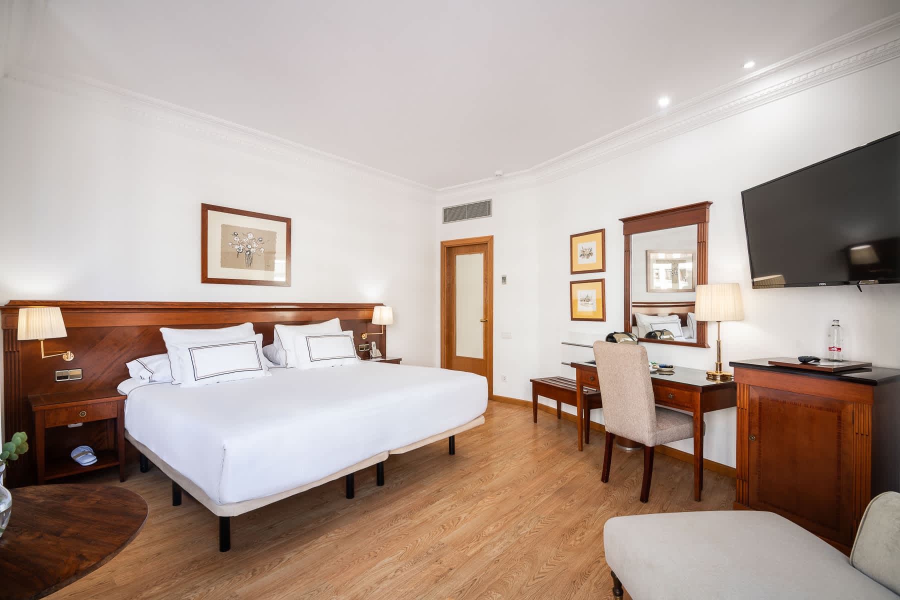 Meliá Plaza Ansicht 6